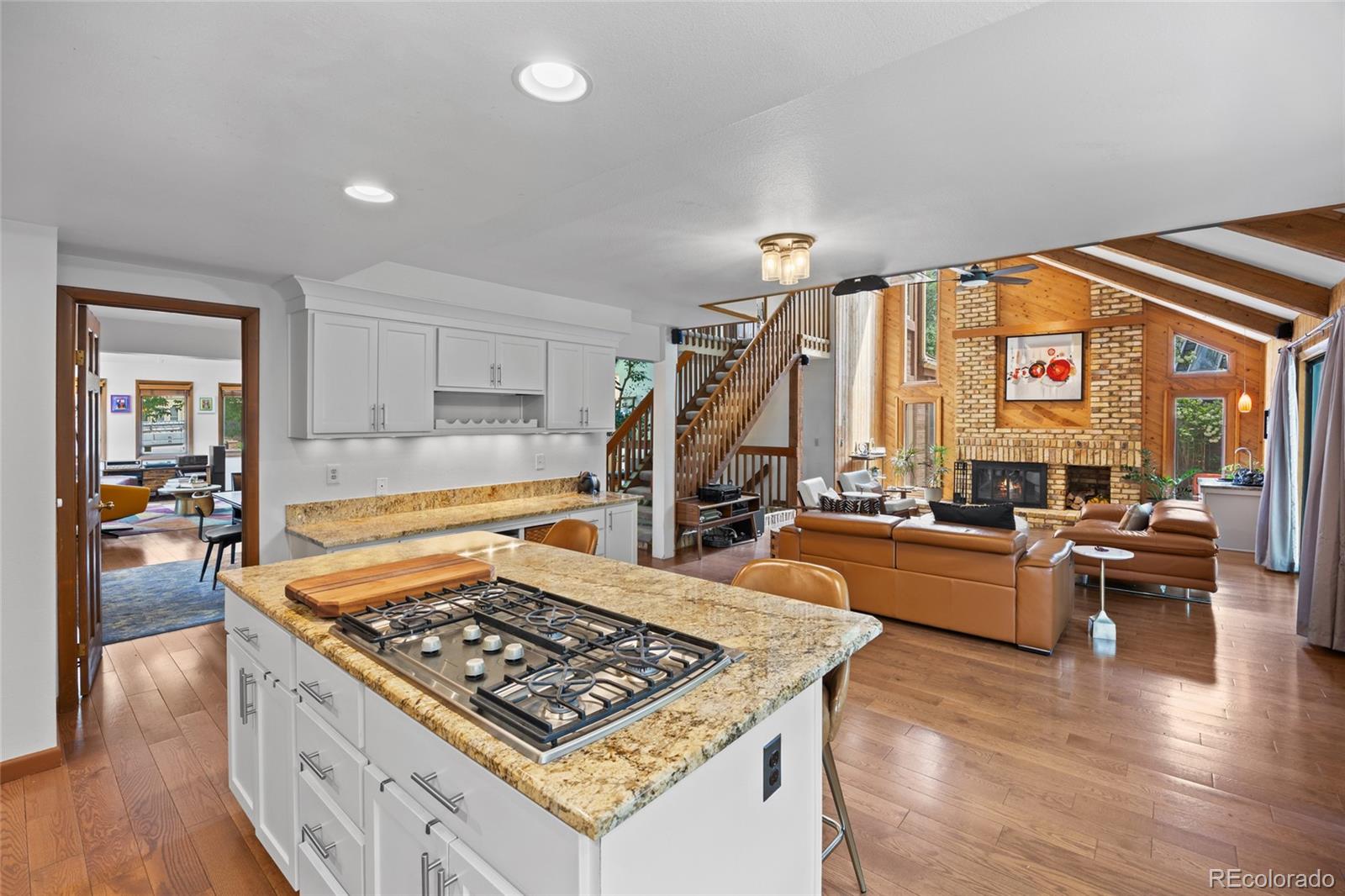 10886 E Crestline Circle