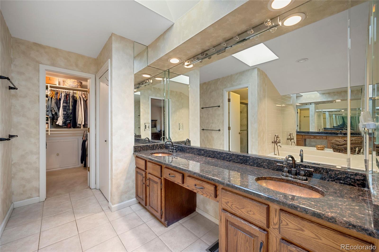 11375 E Berry Drive