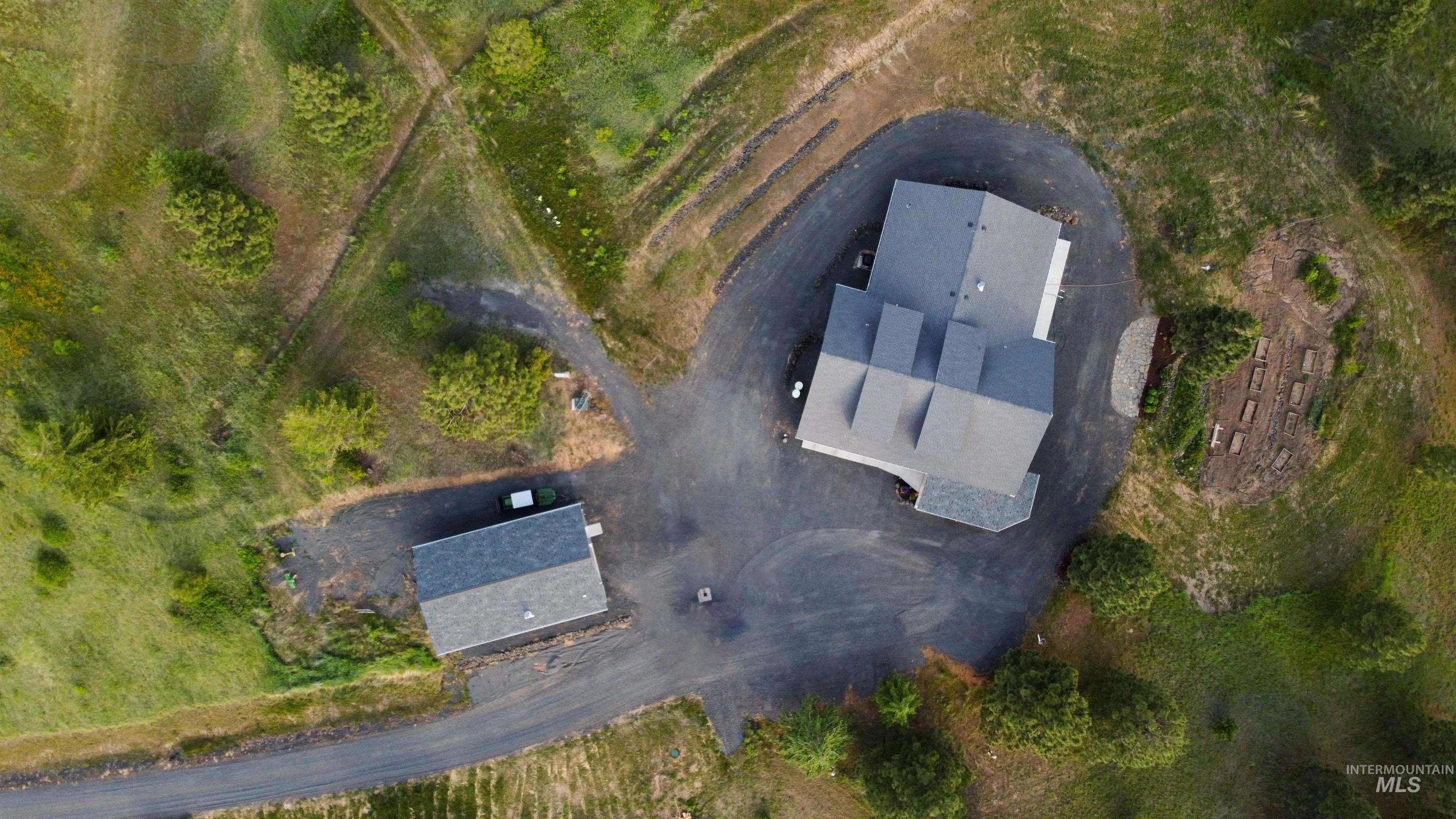 1012 Prairie Ln.