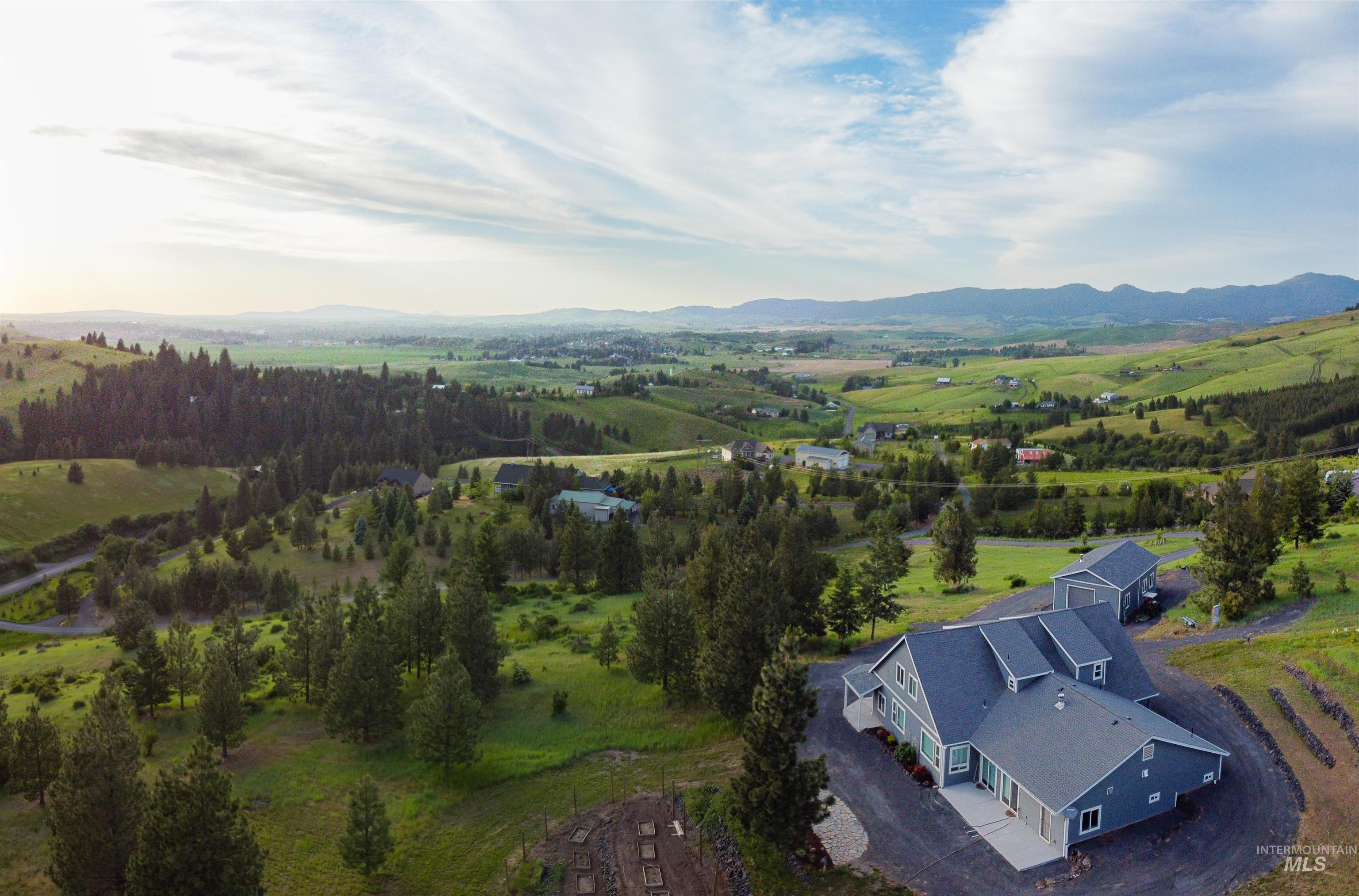 1012 Prairie Ln.