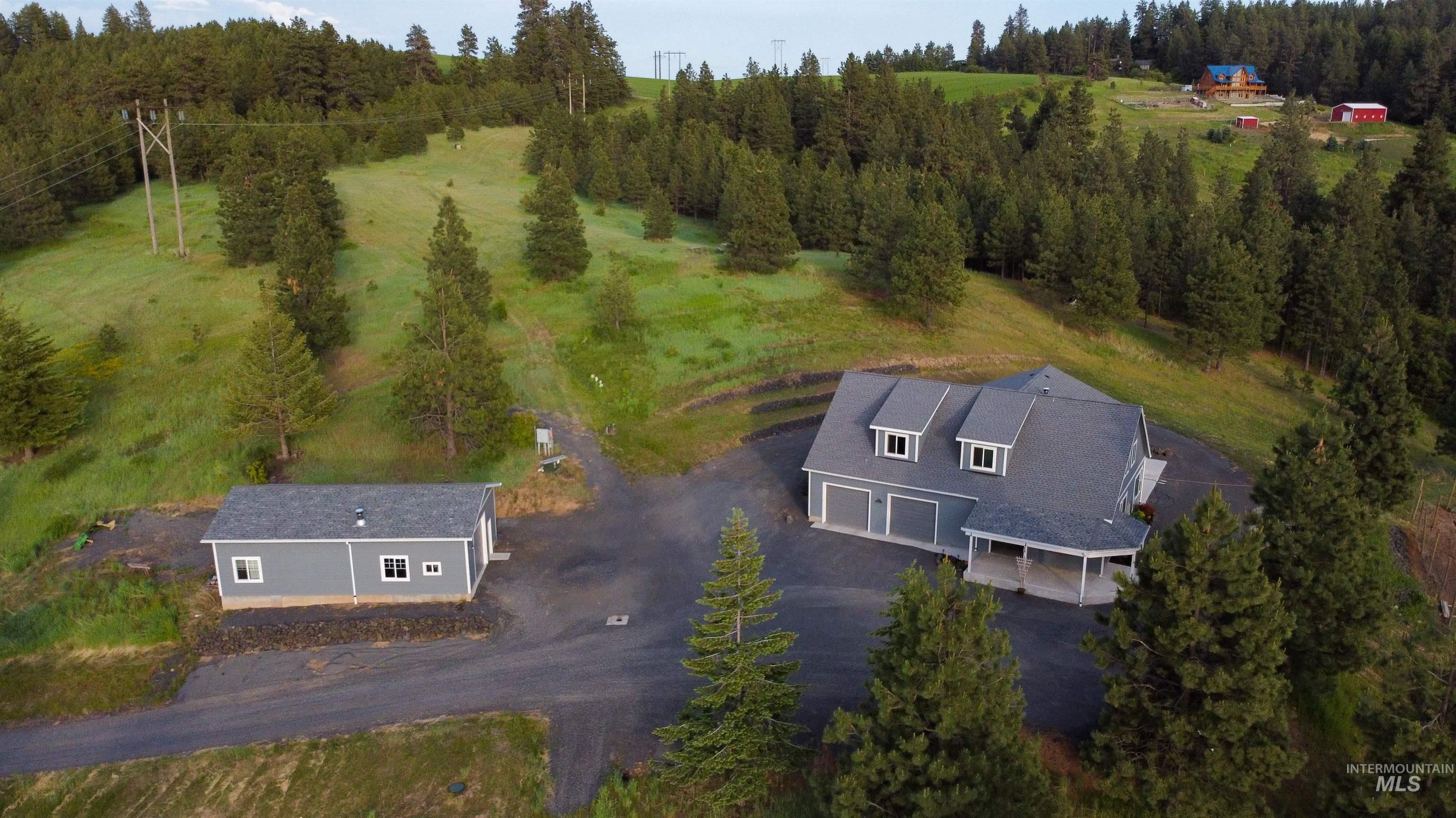 1012 Prairie Ln.