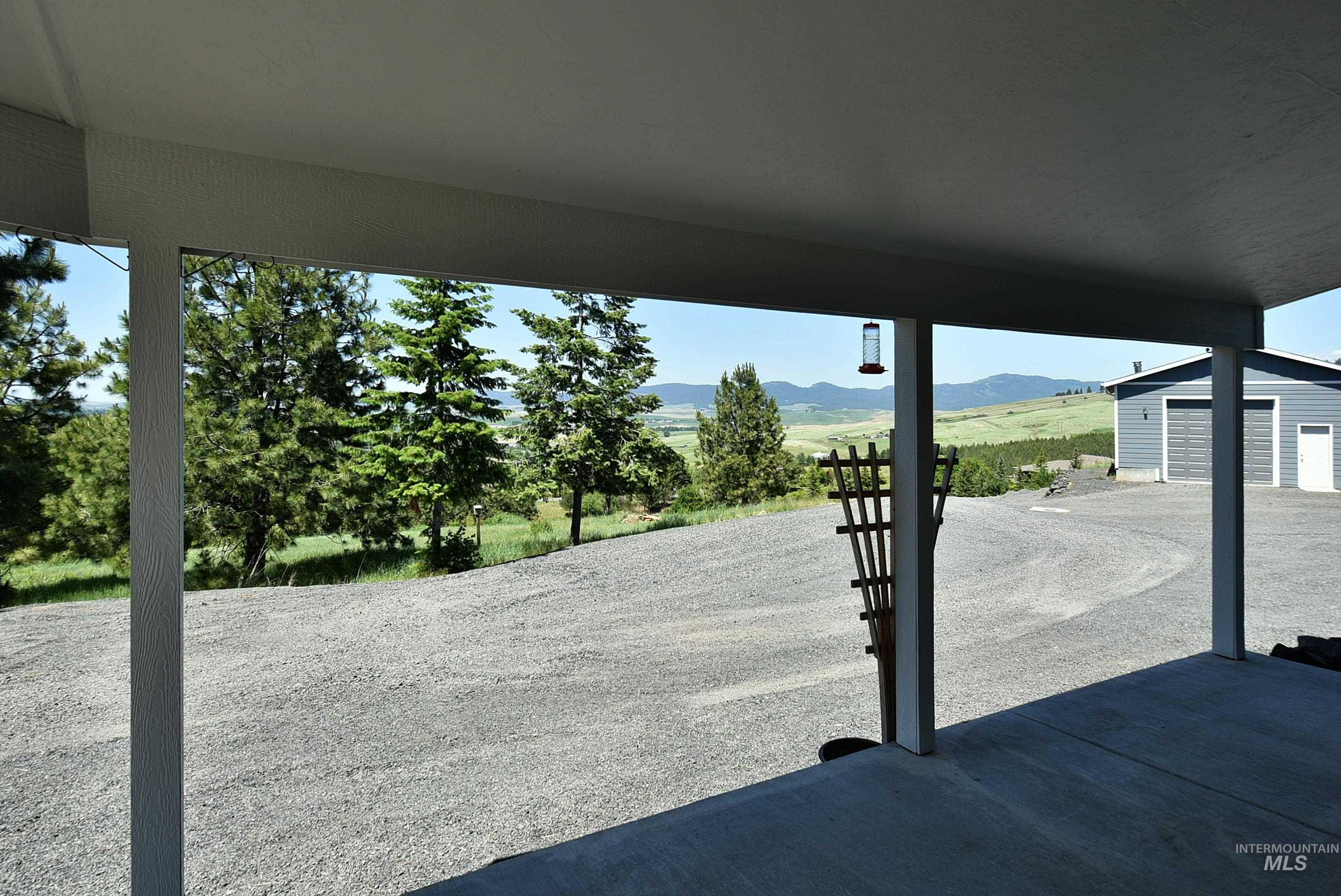 1012 Prairie Ln.