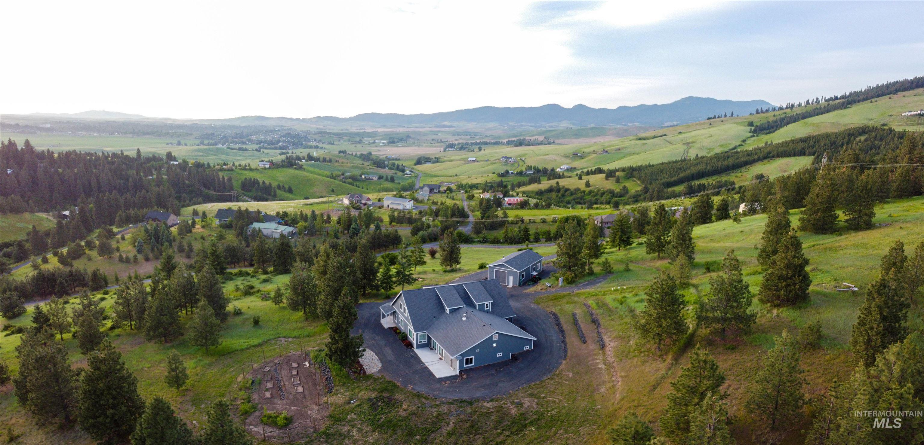 1012 Prairie Ln.