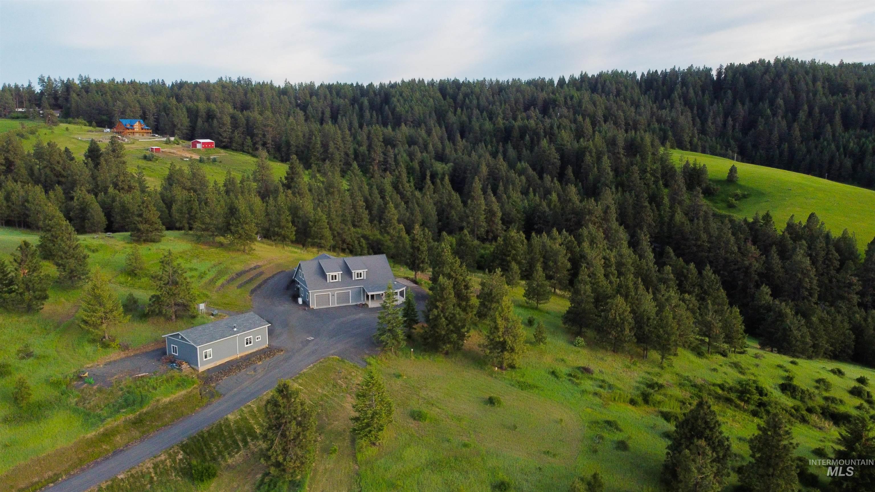 1012 Prairie Ln.