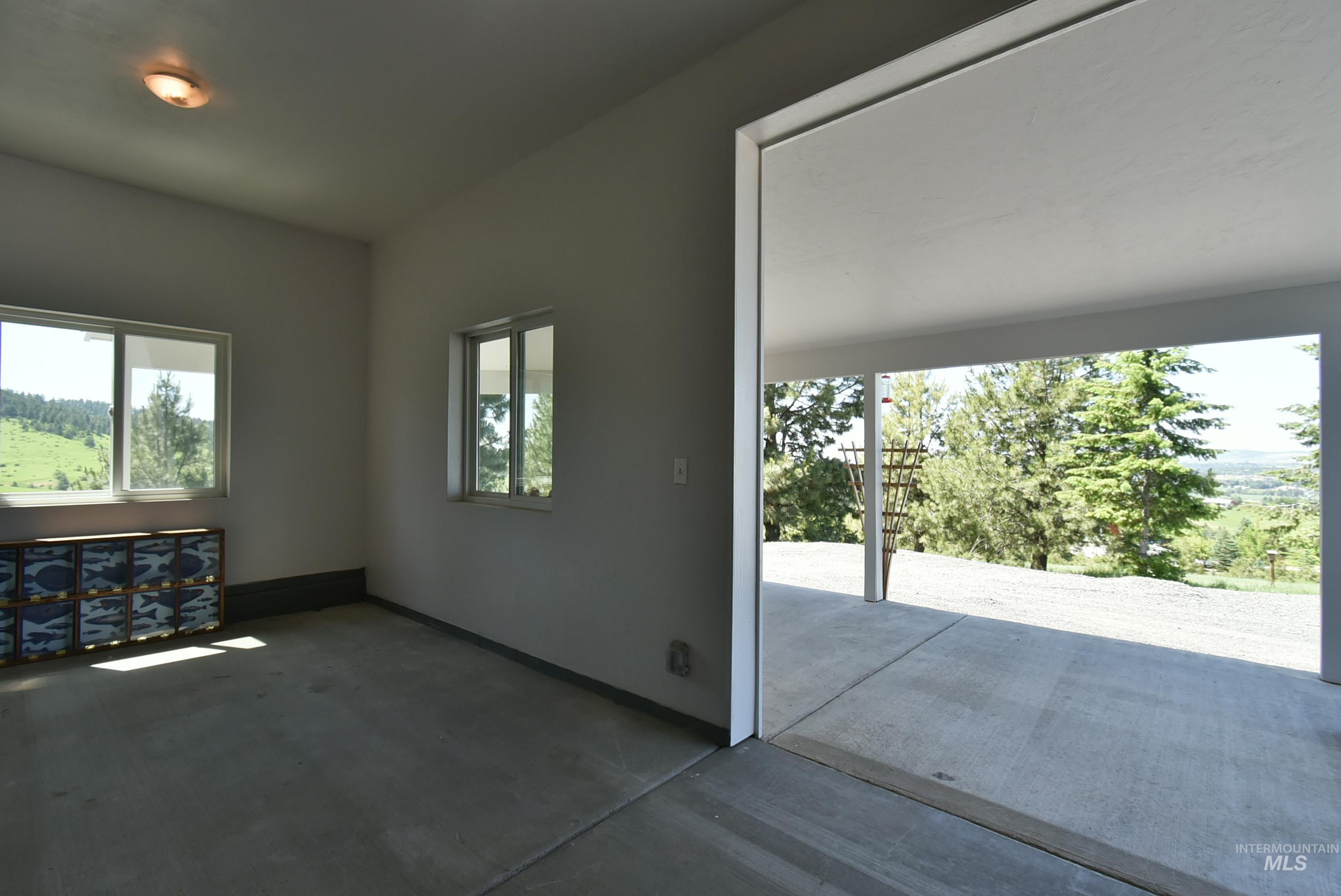 1012 Prairie Ln.