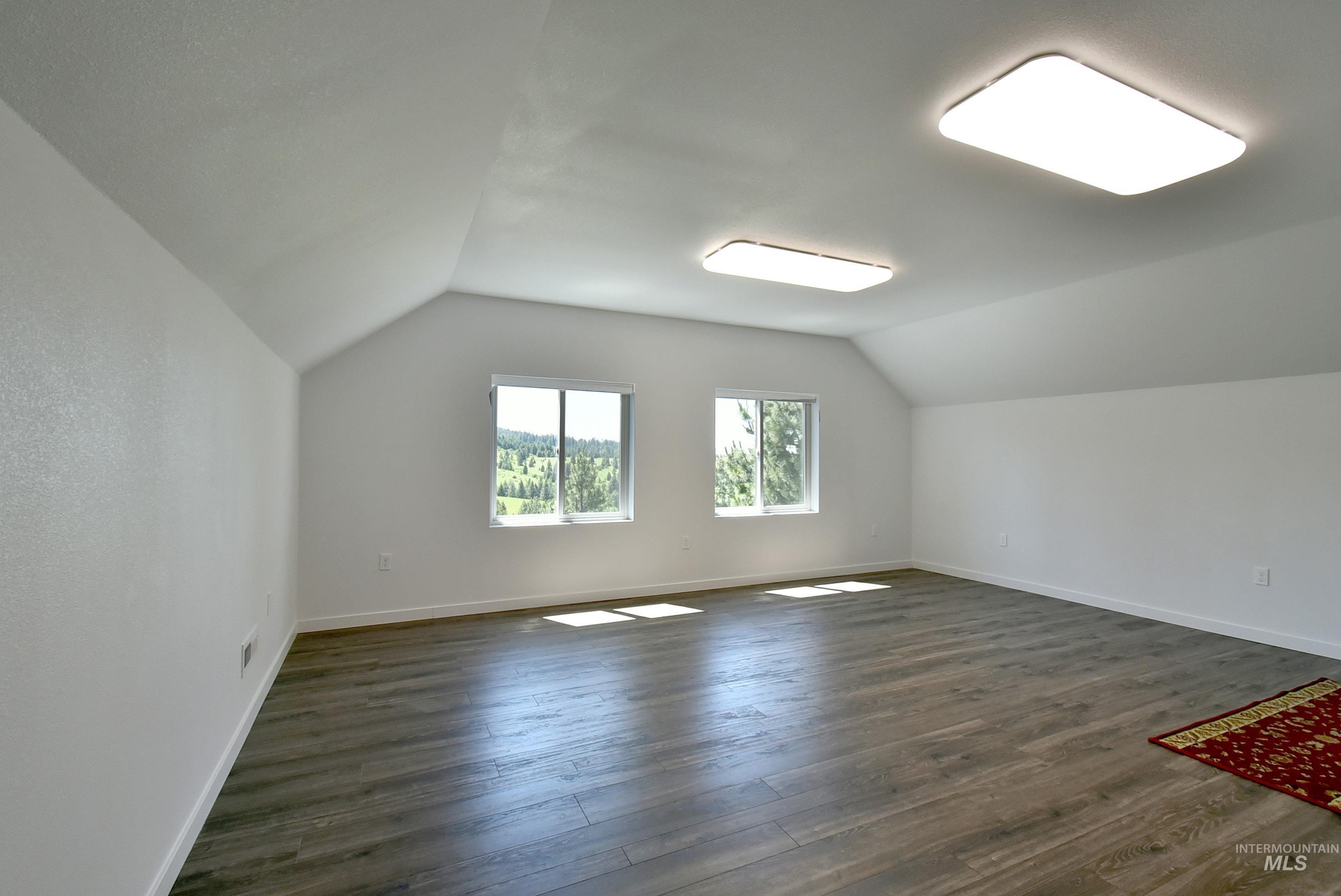 1012 Prairie Ln.