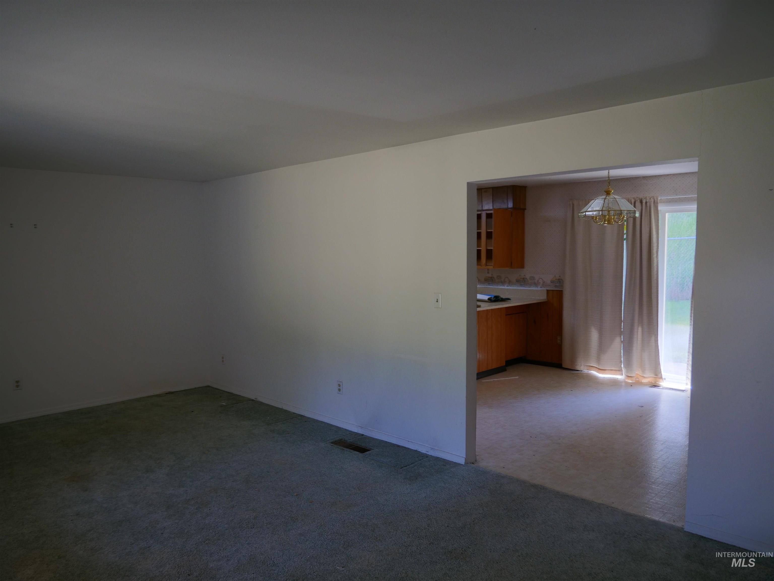 1115 Wallen