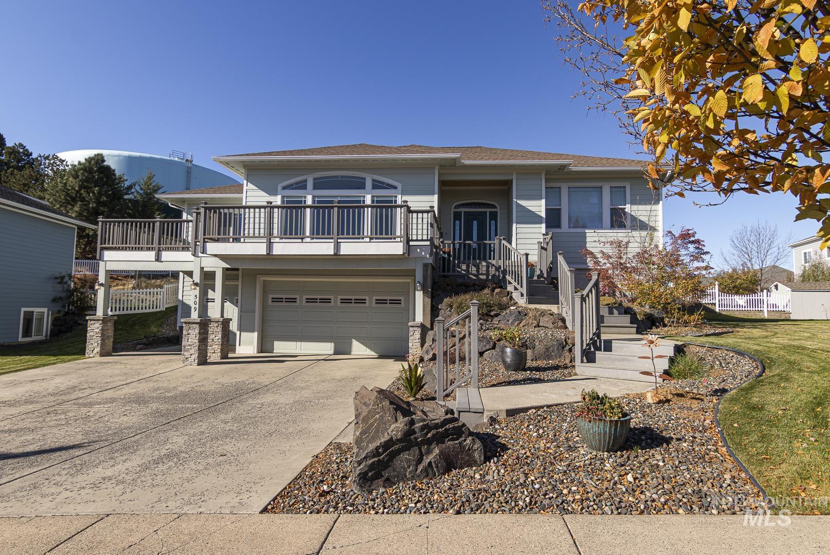 509 Panorama Drive