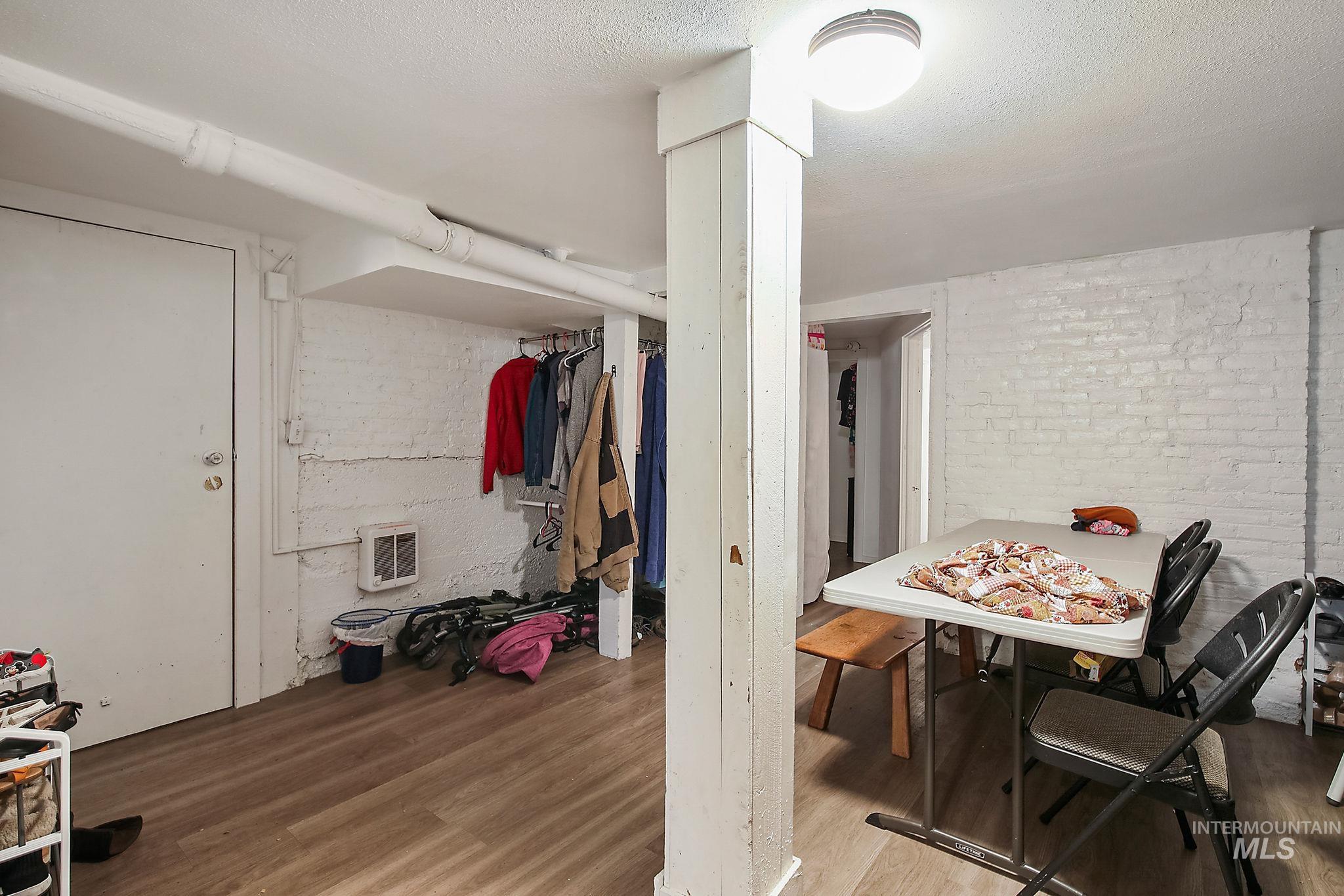 101 S Almon St.