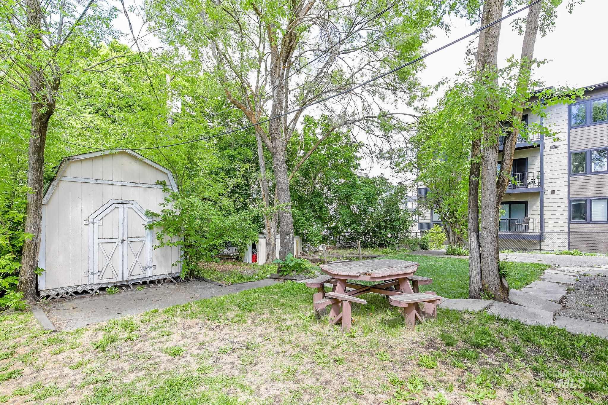 101 S Almon St.