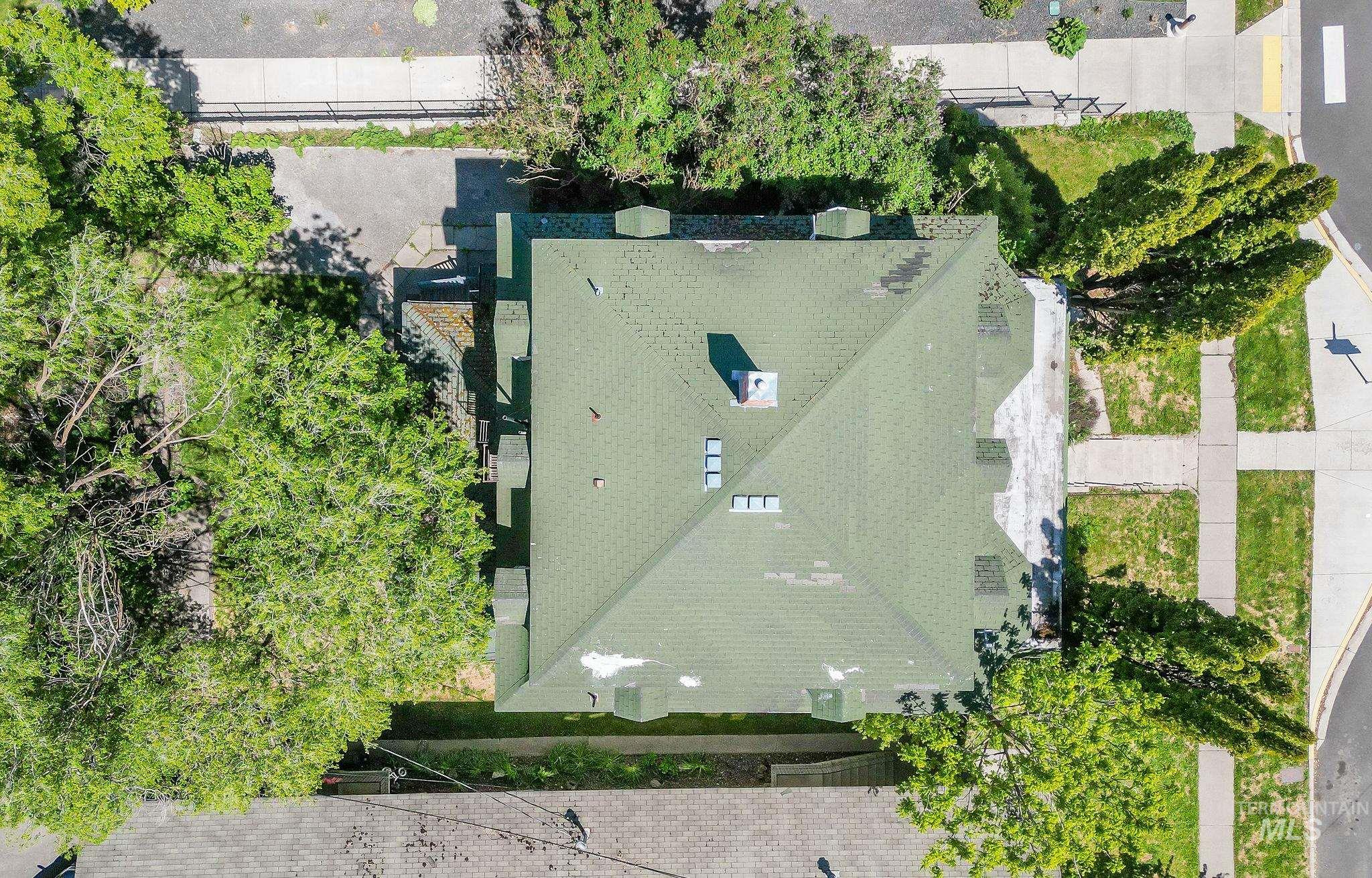 101 S Almon St.