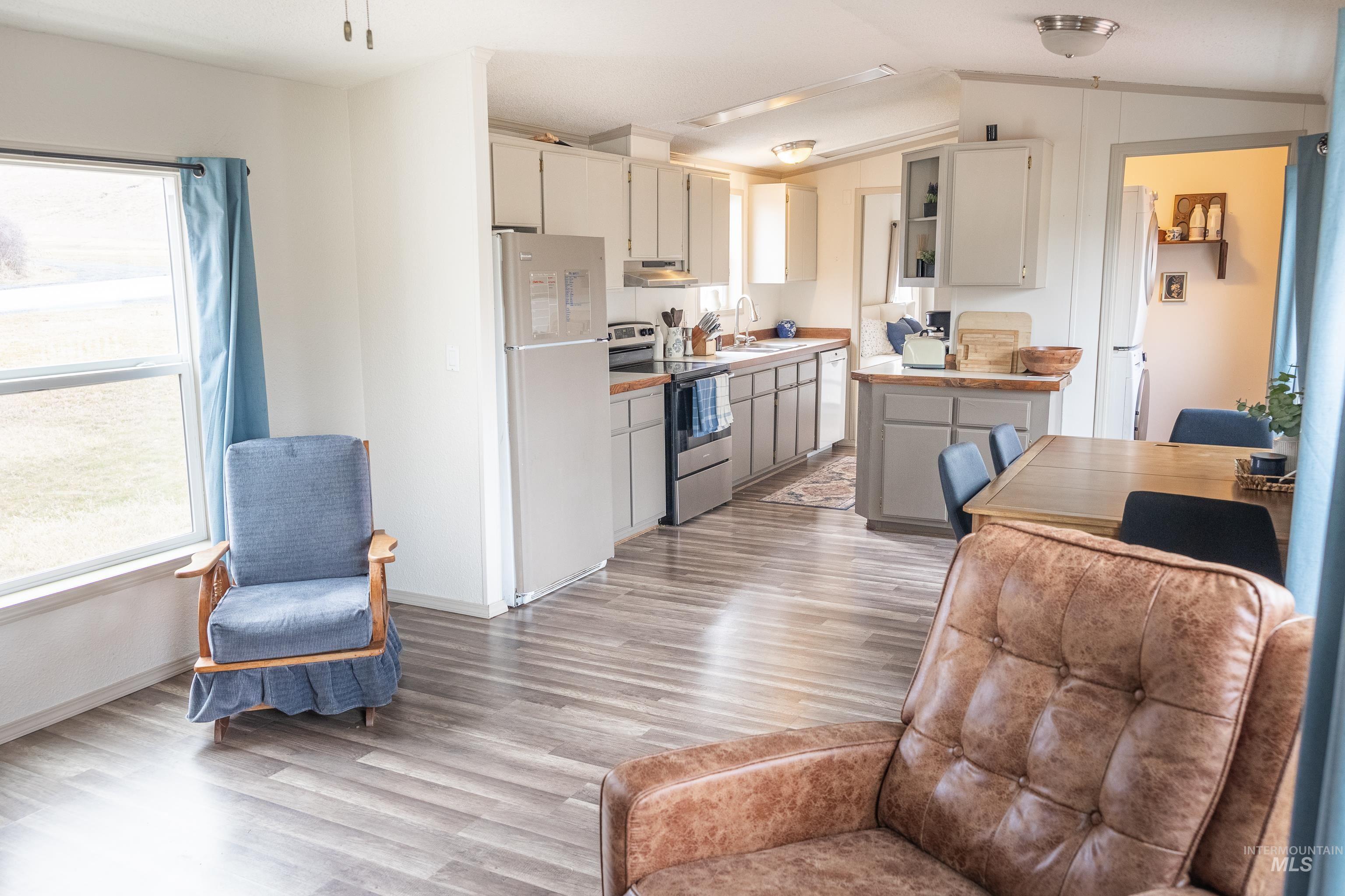 4325 Lenville #10