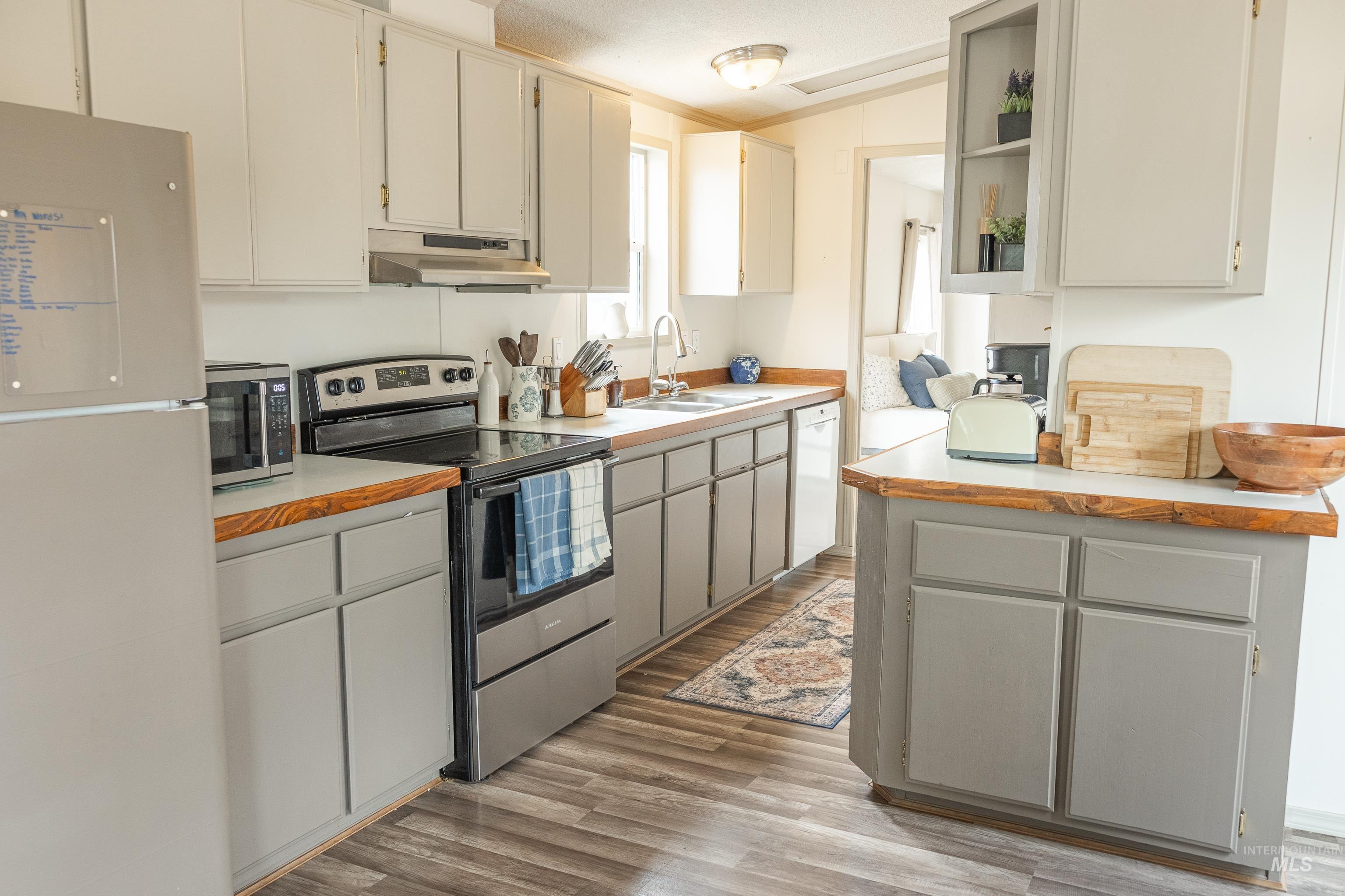 4325 Lenville #10