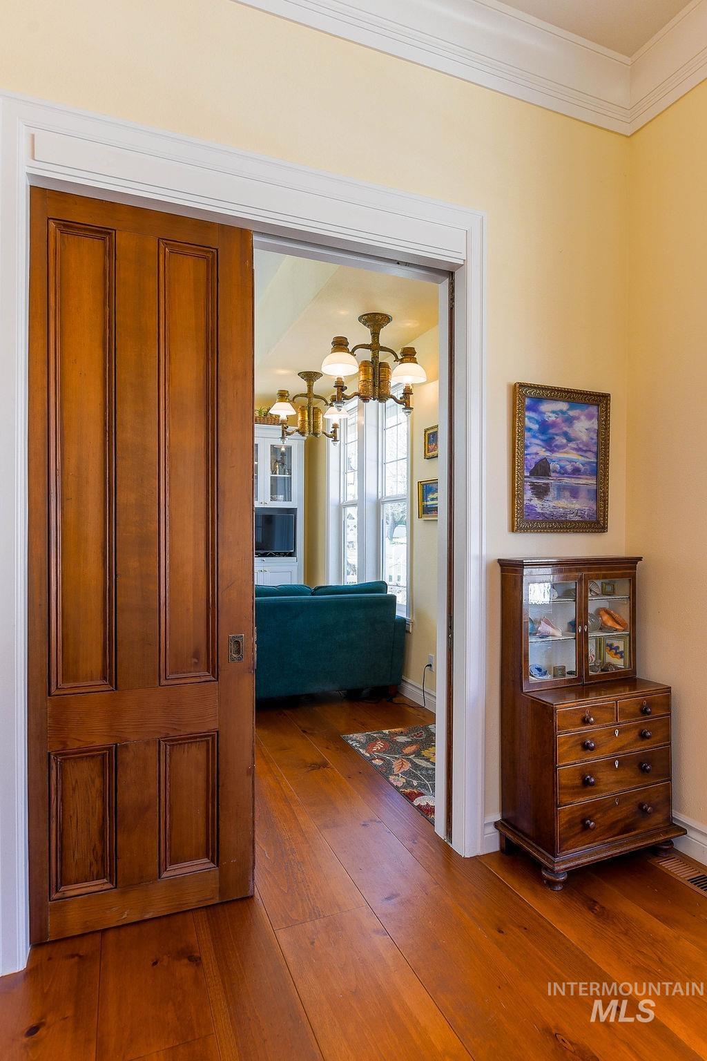 103 S Polk St.