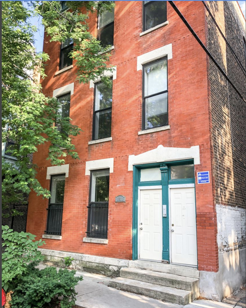 858 N Wood Street Unit: 2R