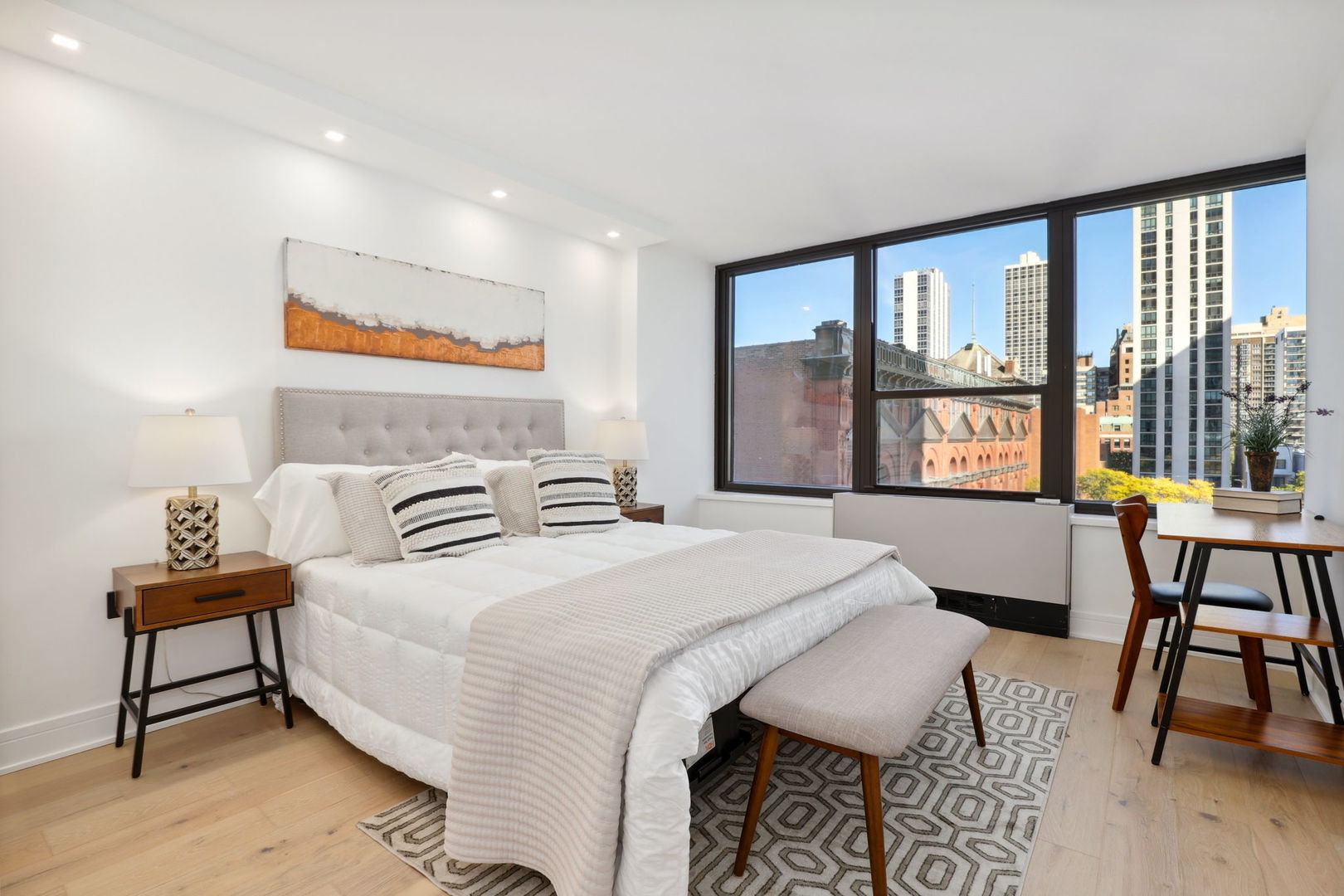 1560 N Sandburg Terrace Unit: 706J