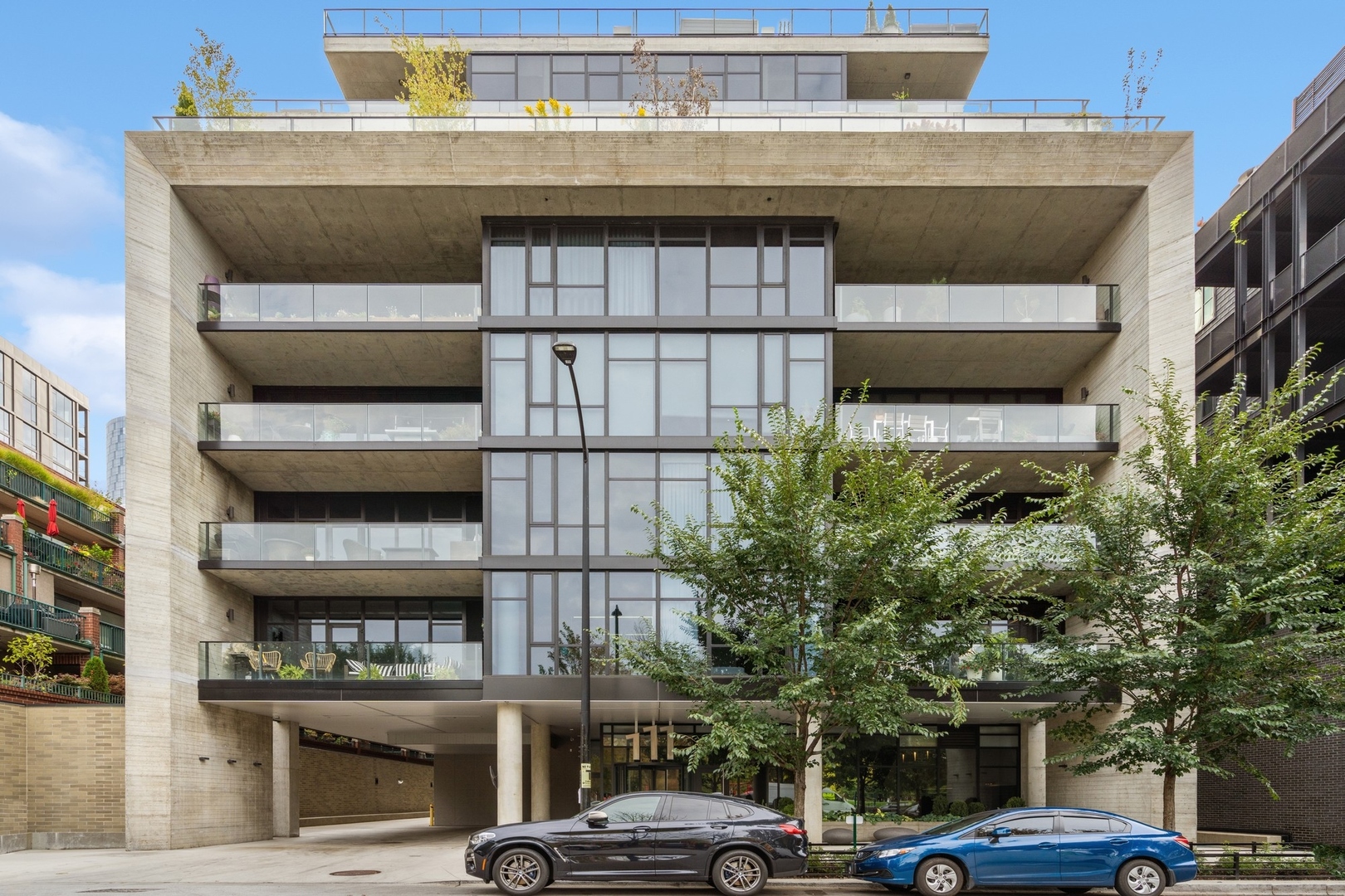 111 S Peoria Street Unit: 209