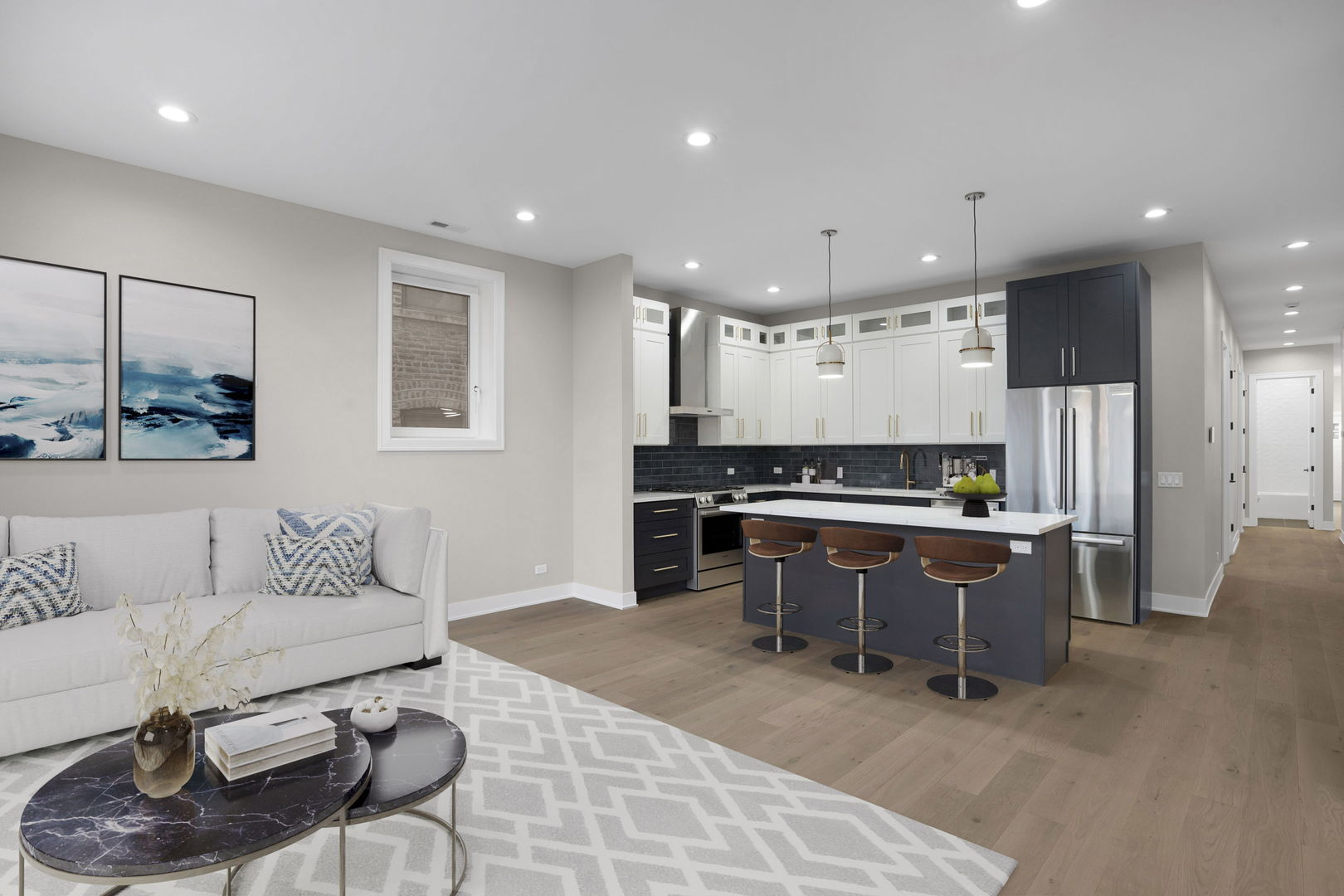 1627 W Warren Boulevard Unit: 2