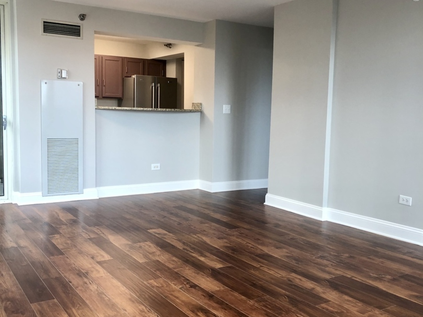 345 N LASALLE Street Unit: 1703