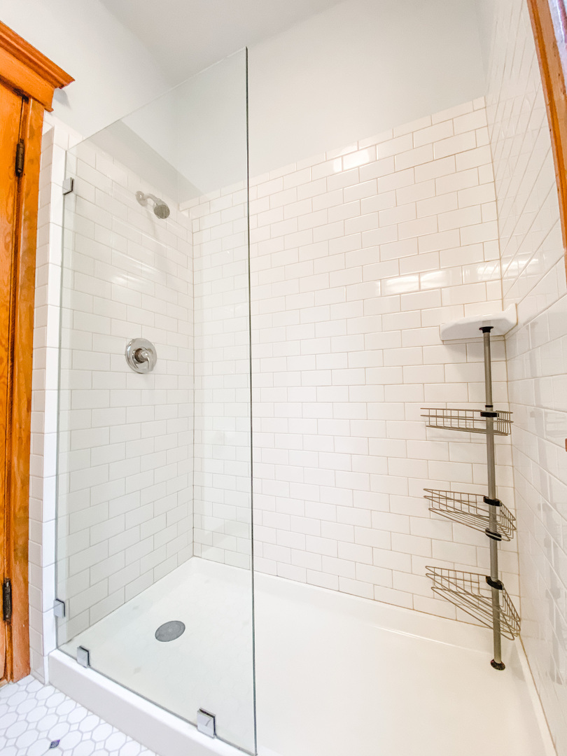 1939 N Sheffield Avenue Unit: 2