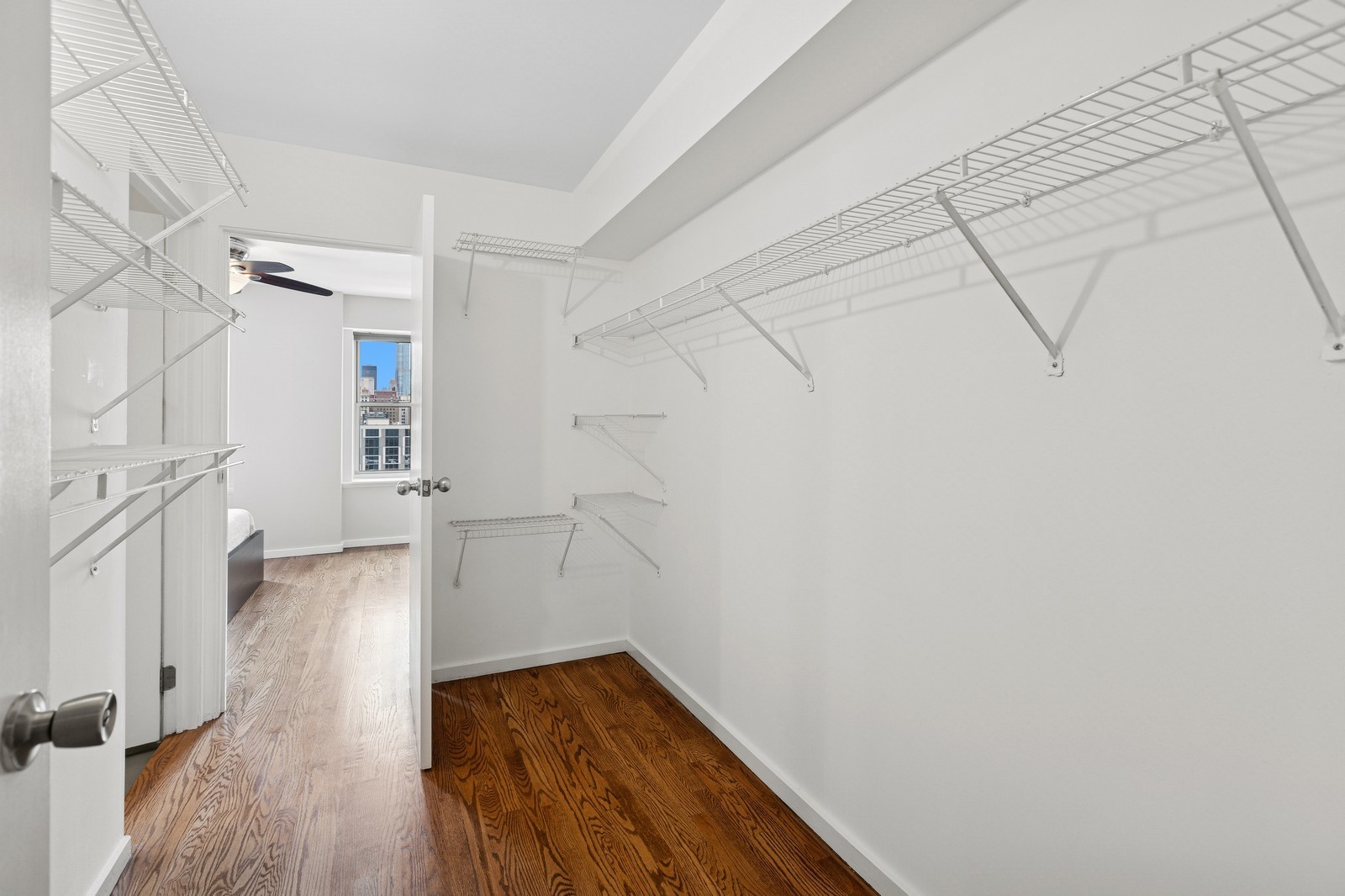 40 E 9th Street Unit: 1609