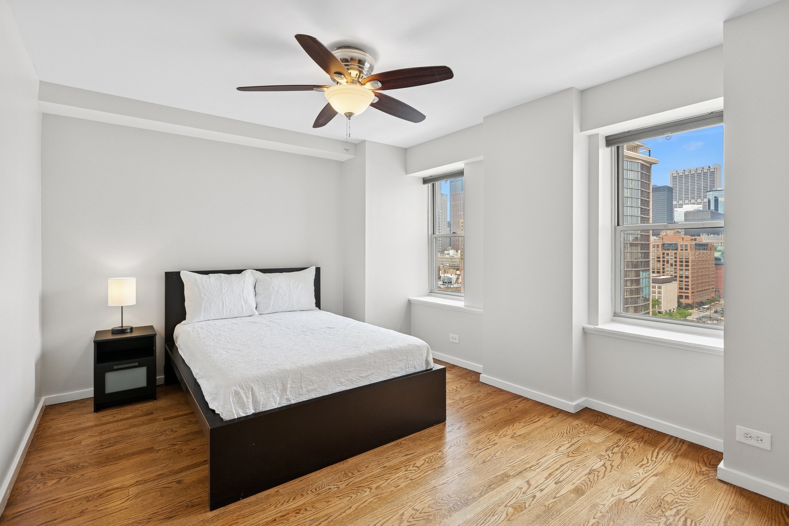 40 E 9th Street Unit: 1609