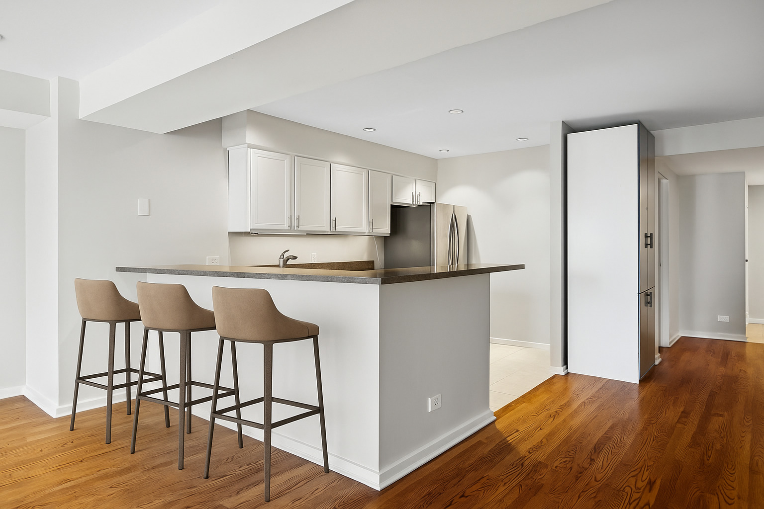 40 E 9th Street Unit: 1609