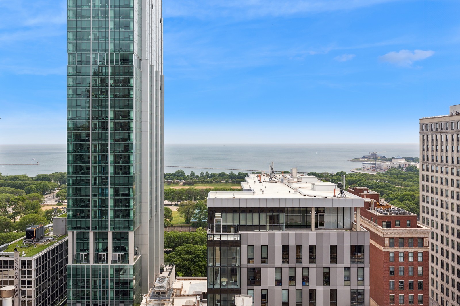 40 E 9th Street Unit: 1609