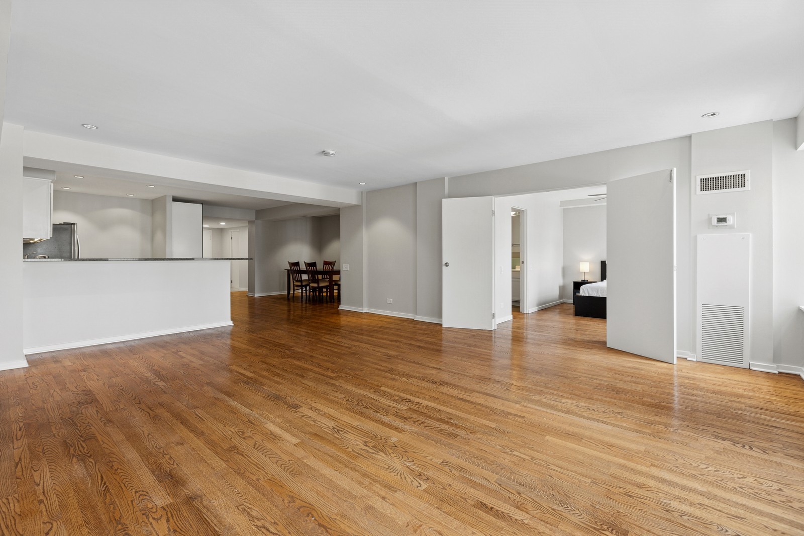 40 E 9th Street Unit: 1609