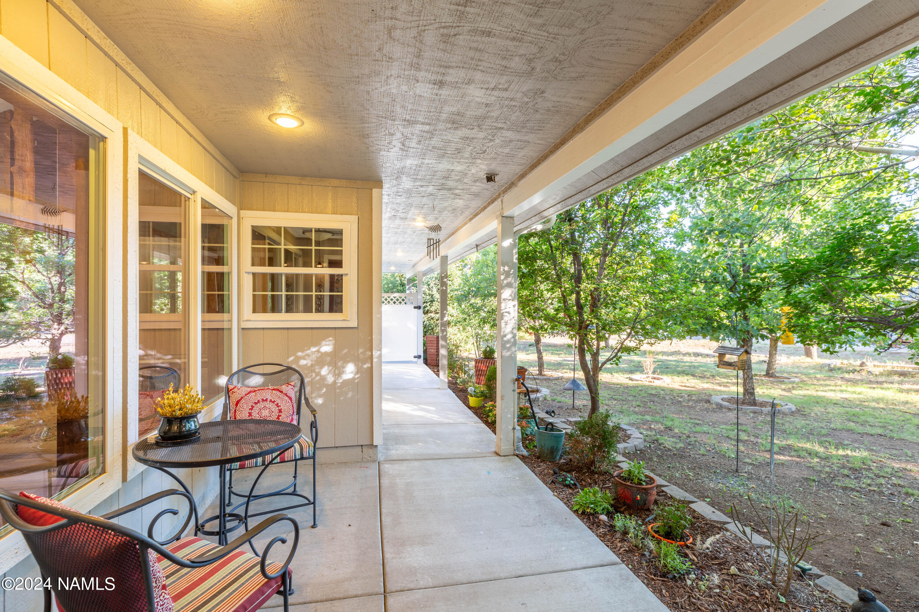 9690 Legacy Lane
