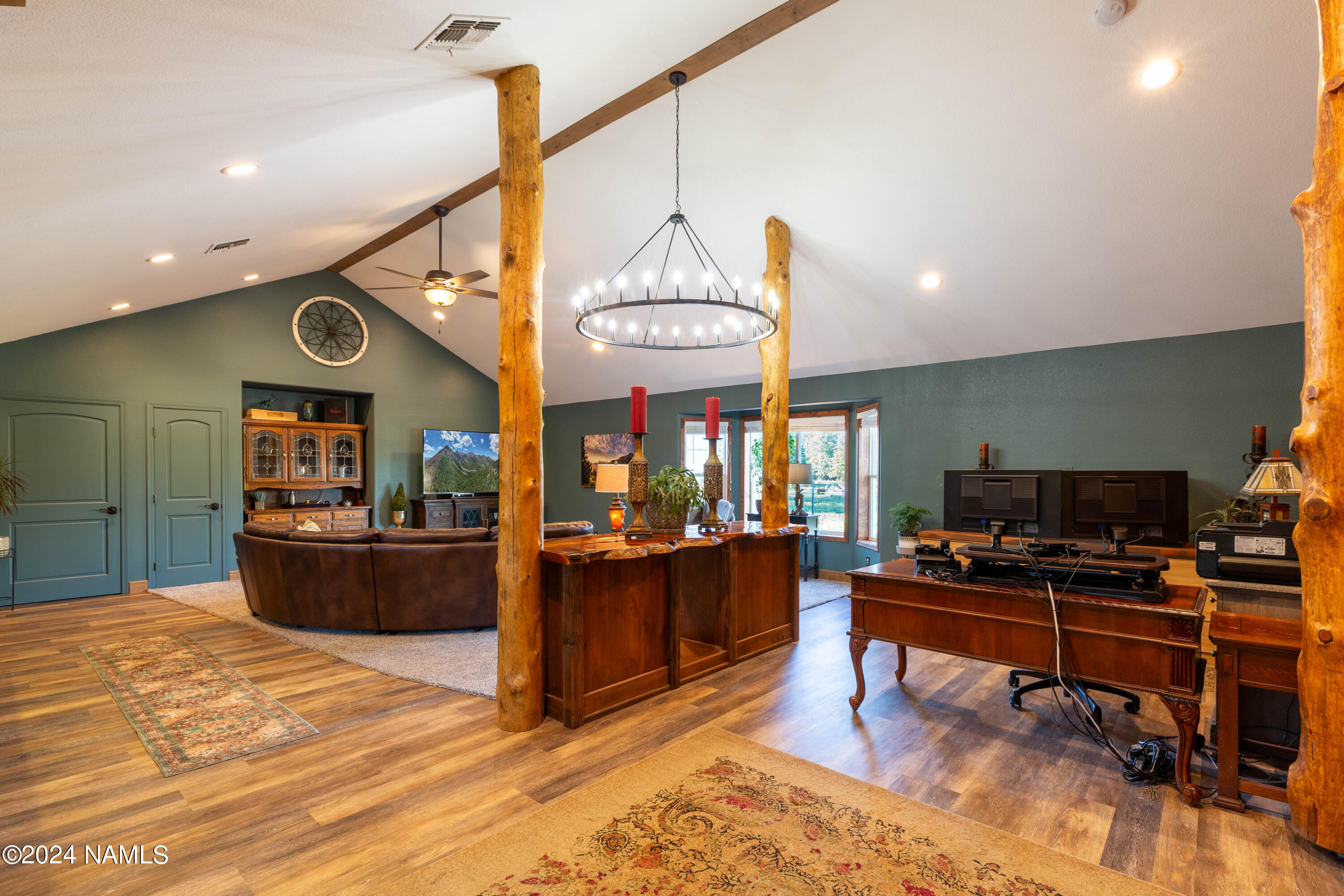 9690 Legacy Lane
