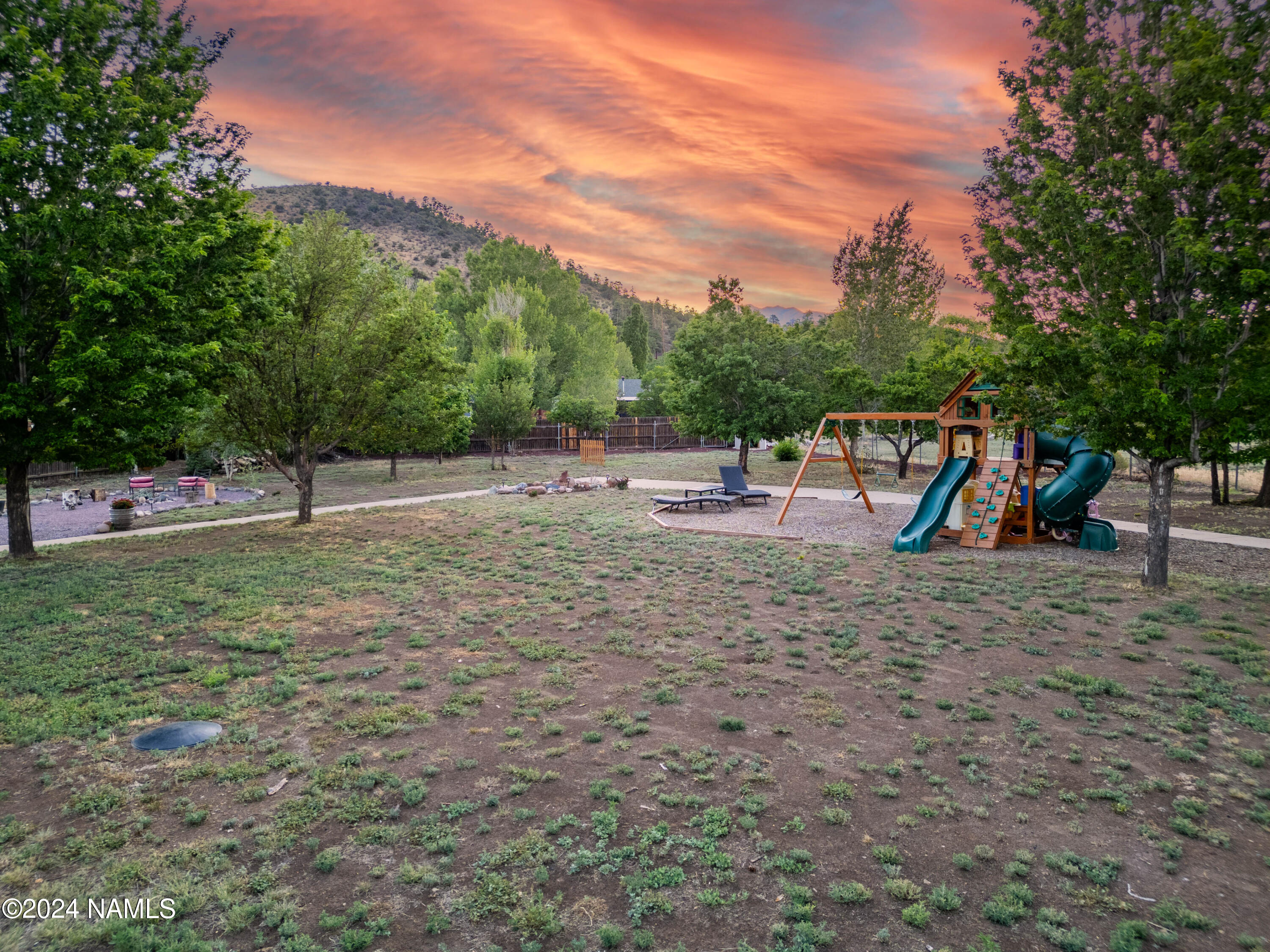 9690 Legacy Lane