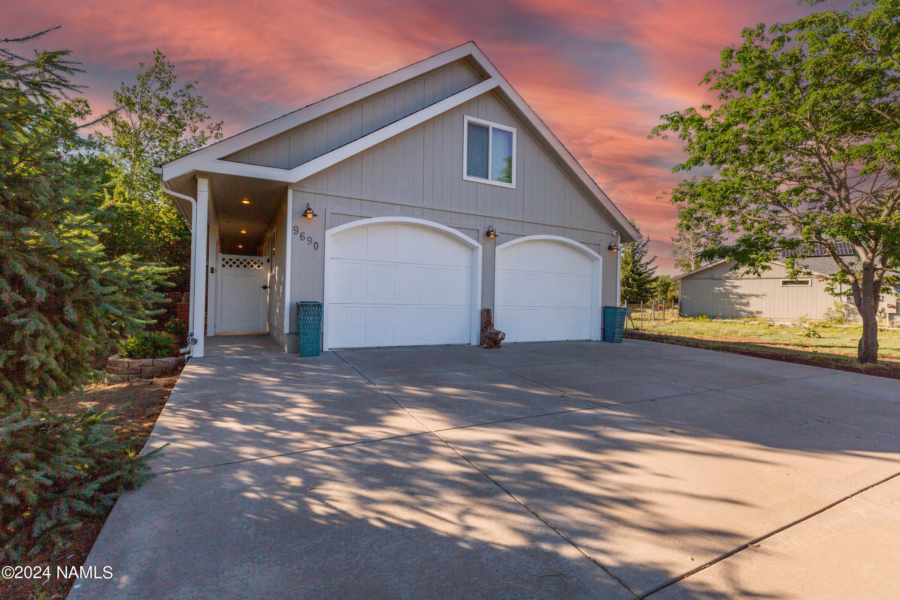 9690 Legacy Lane