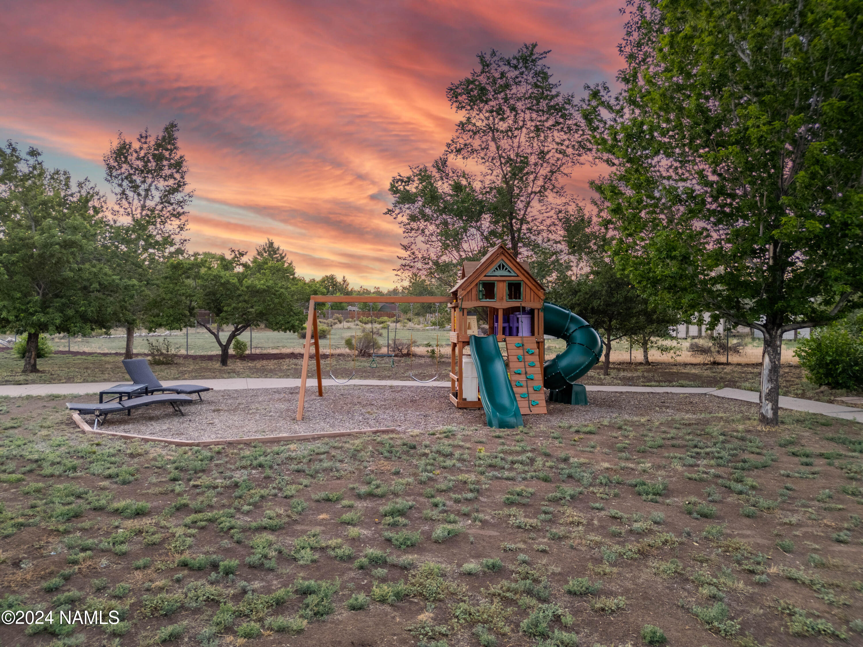 9690 Legacy Lane
