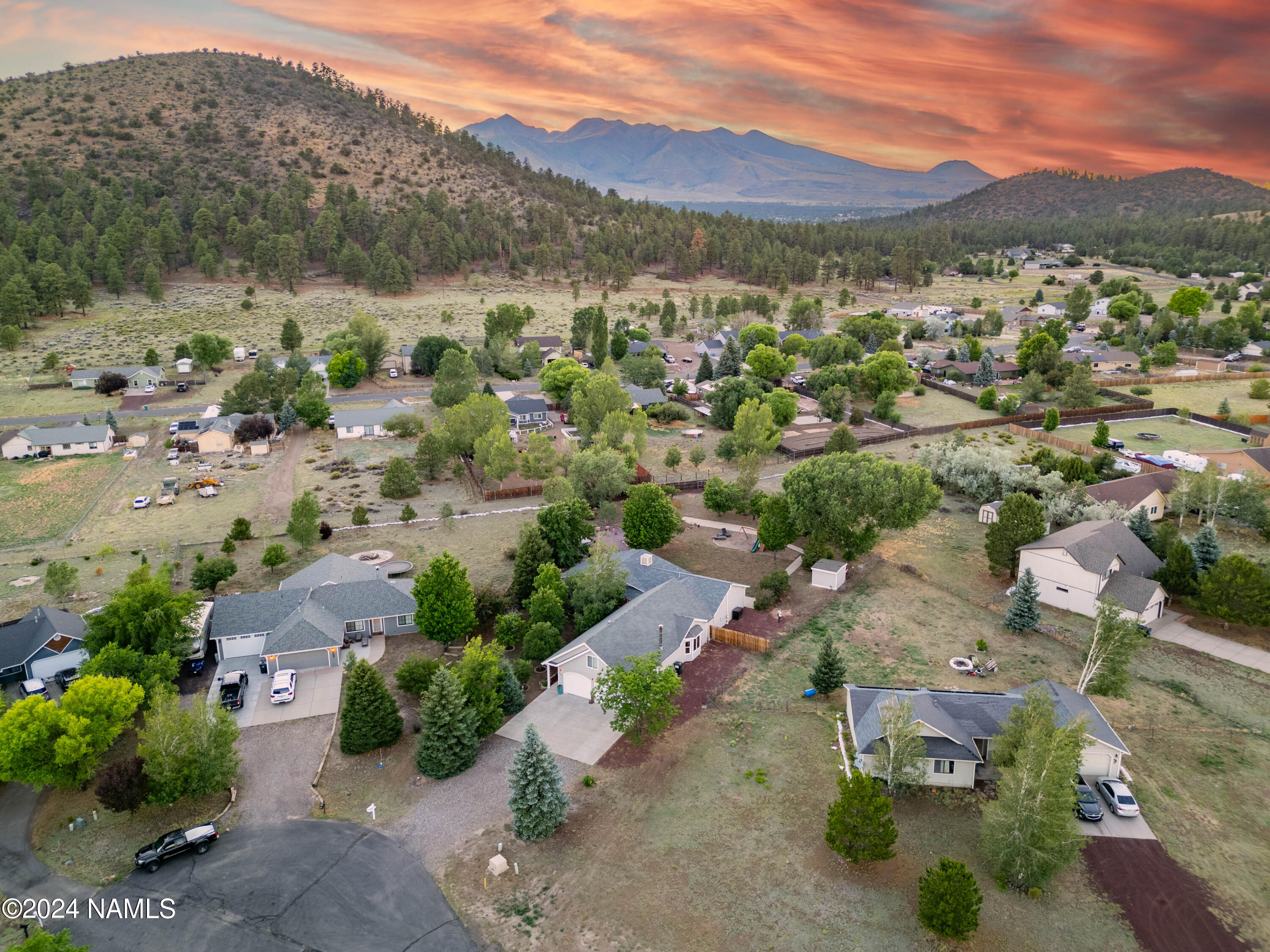 9690 Legacy Lane