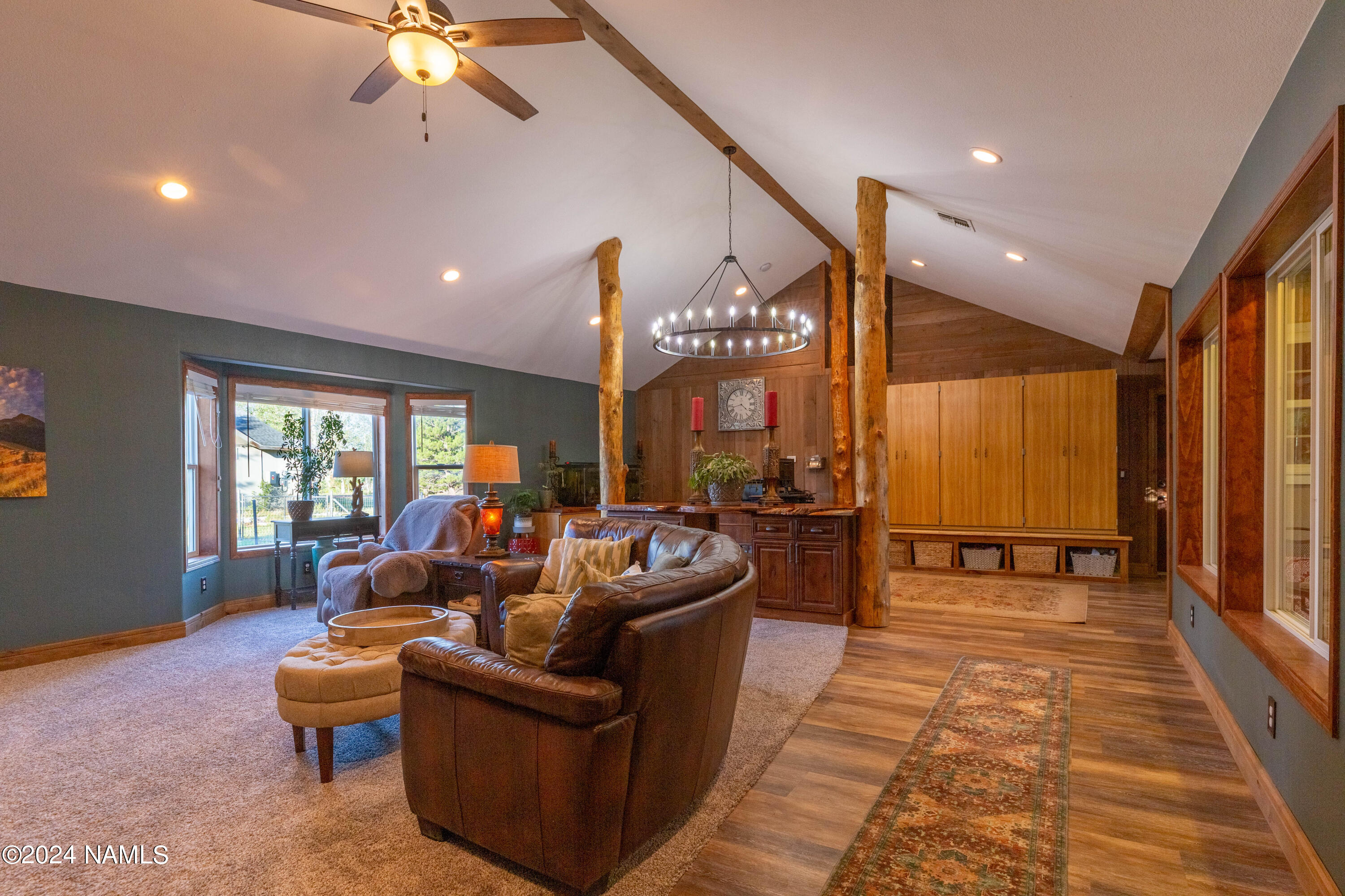 9690 Legacy Lane
