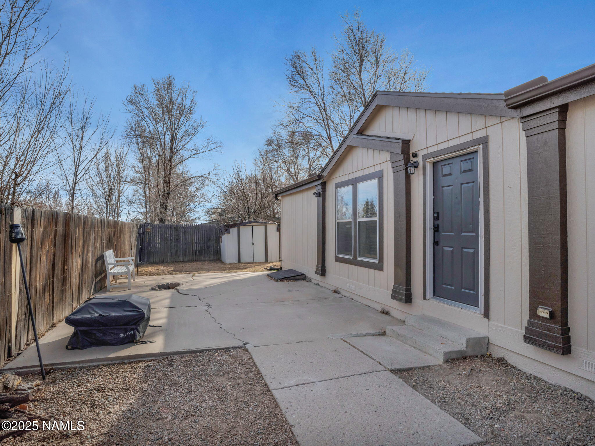 4821 E Lowell Drive