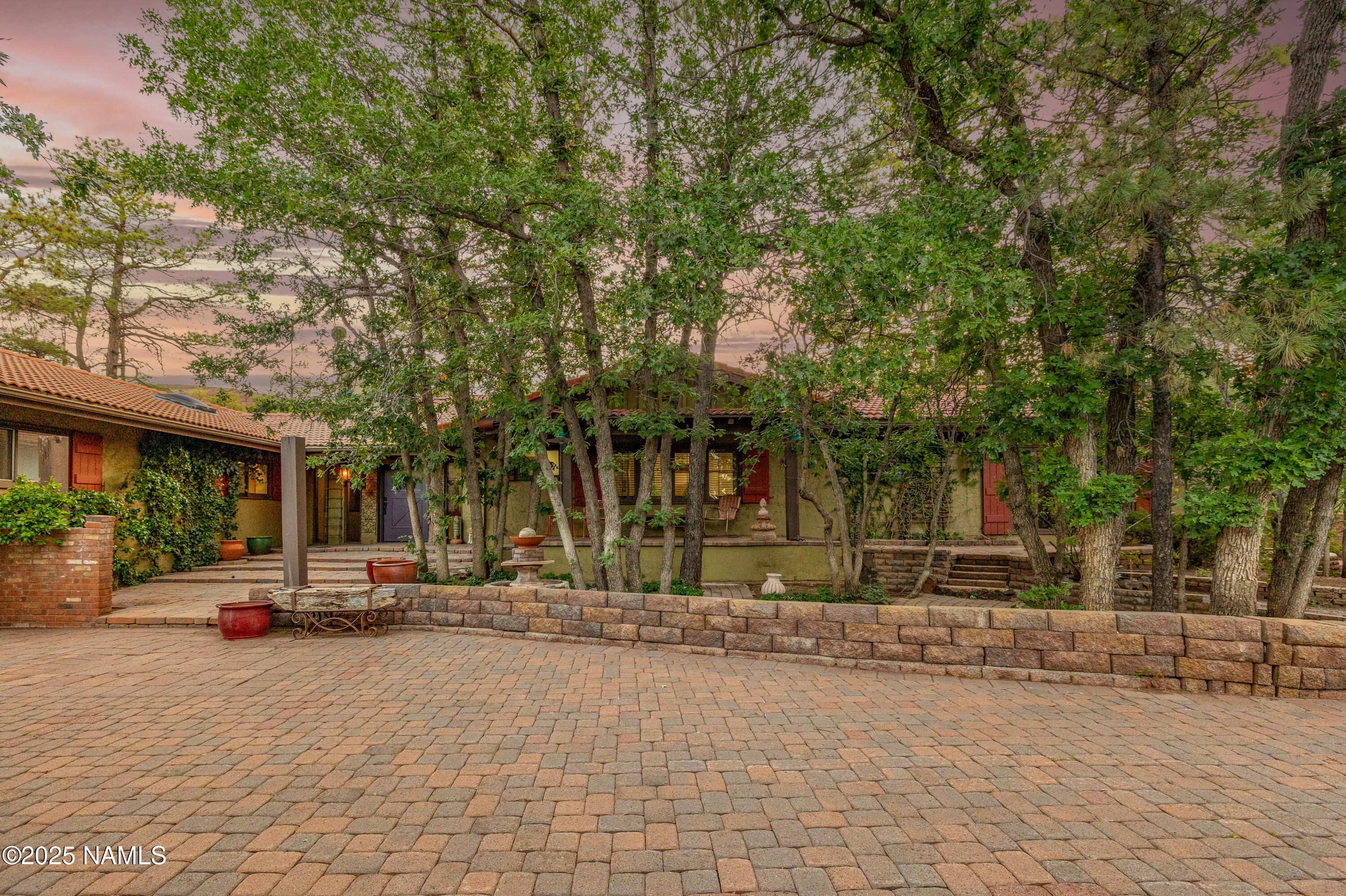 5300 E Lindsey Road