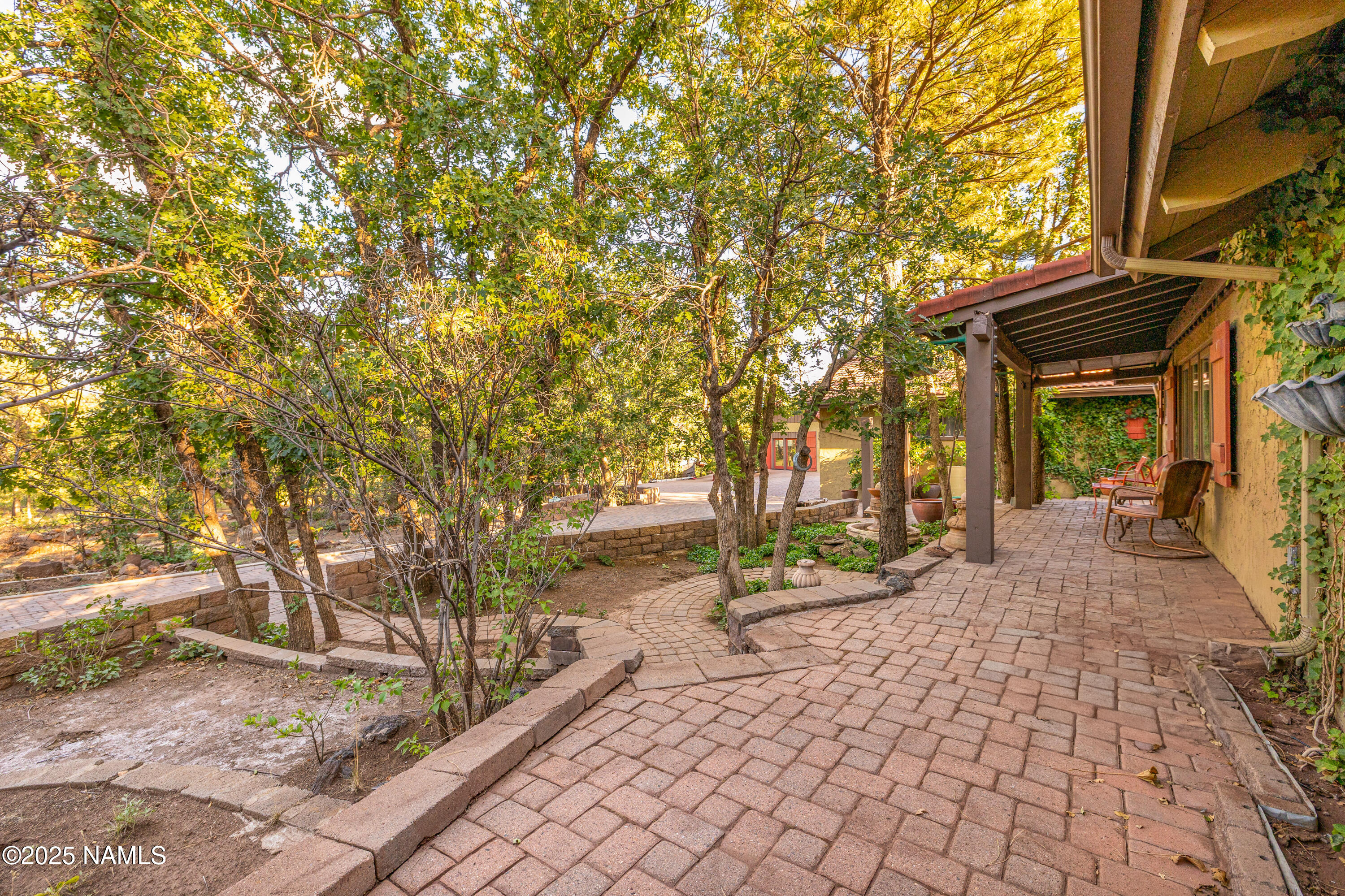 5300 E Lindsey Road