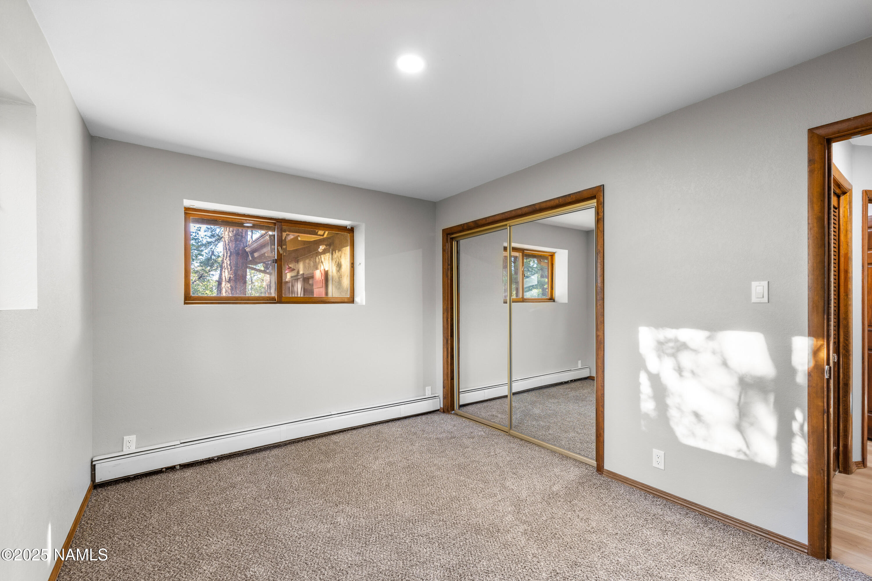 5300 E Lindsey Road