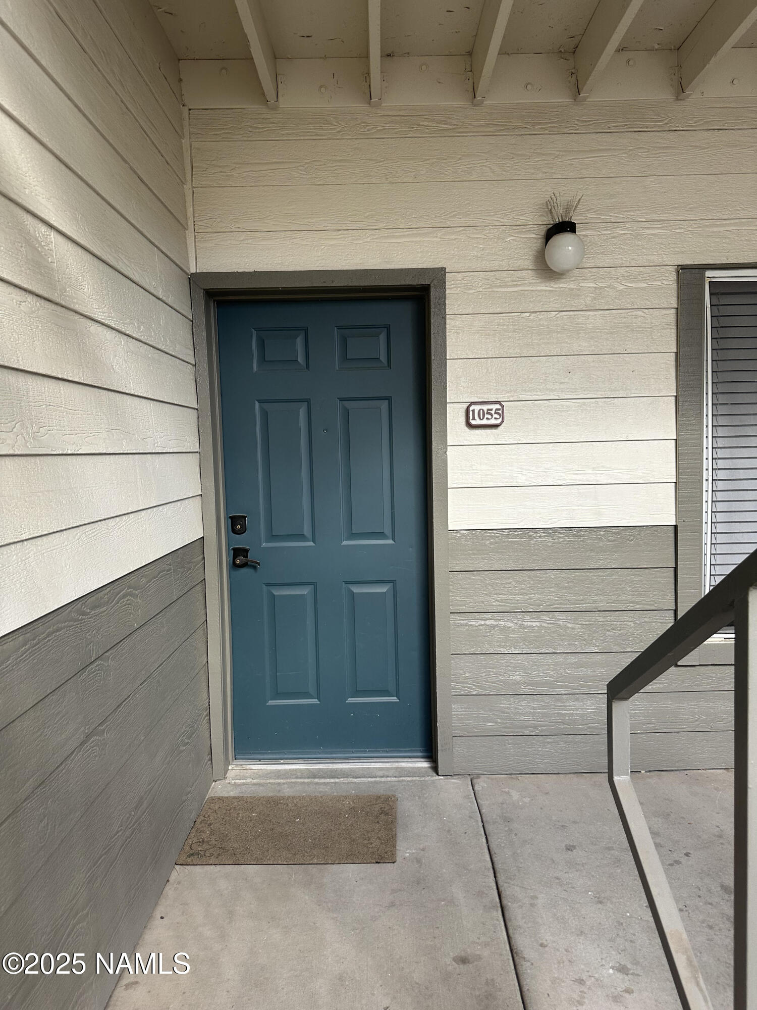 4343 E Soliere Avenue, 1055