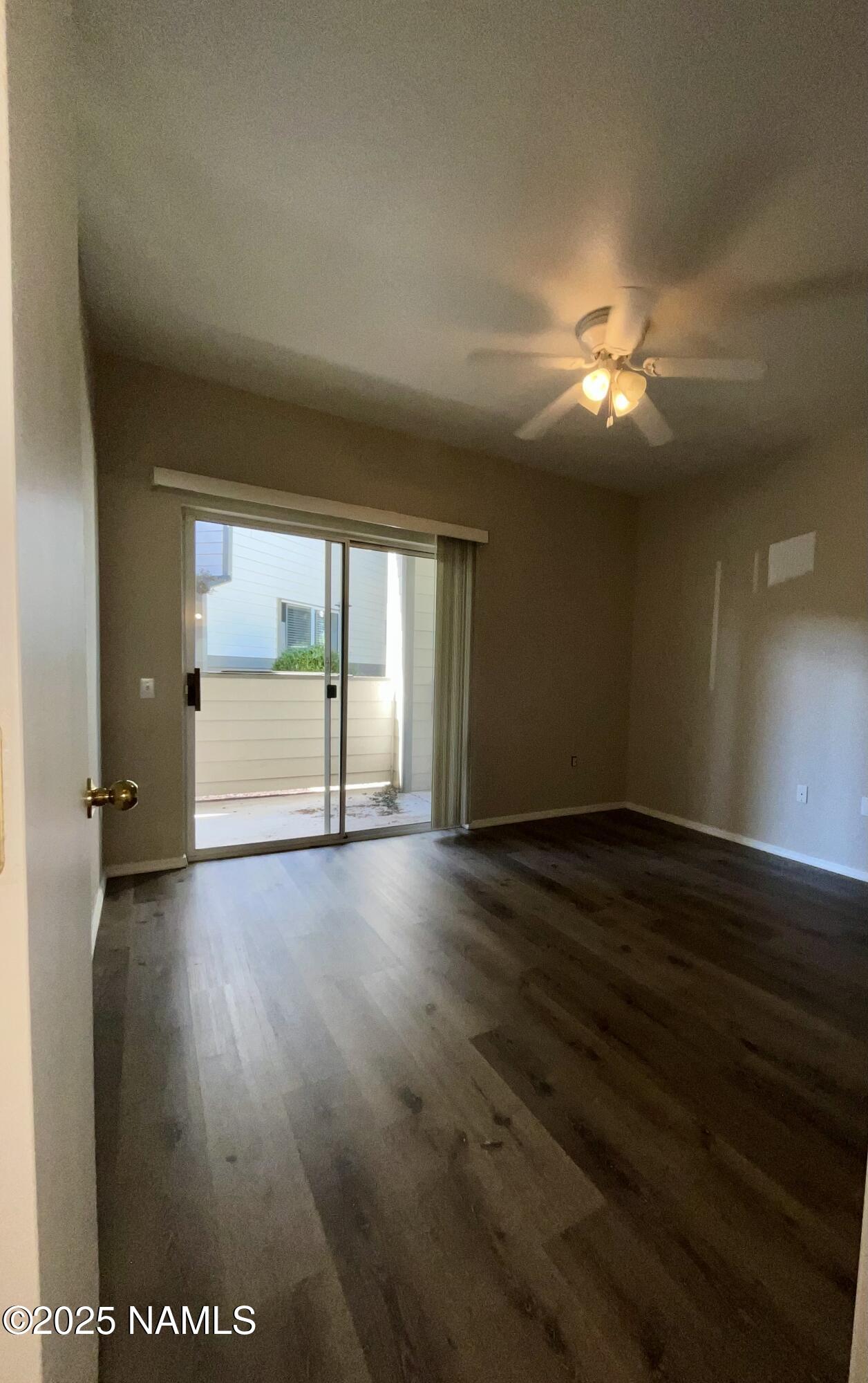 4343 E Soliere Avenue, 1055