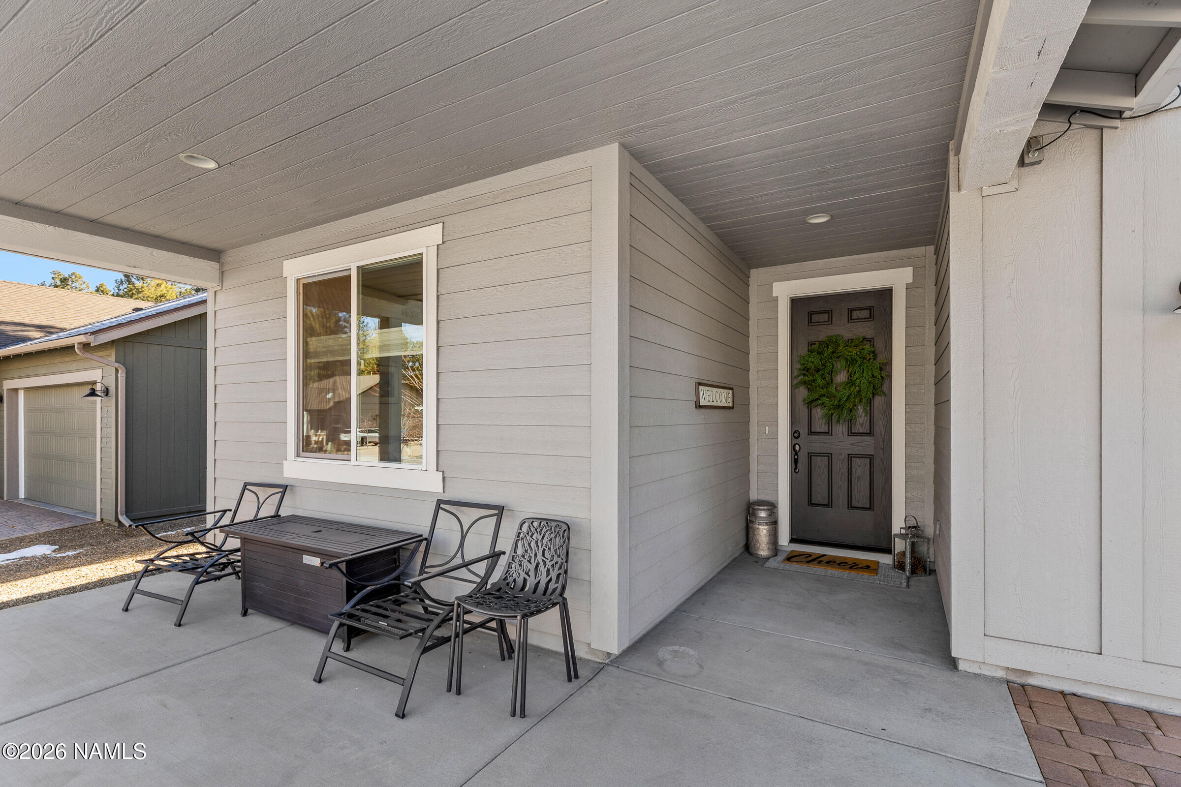 2957 W Putnam Drive