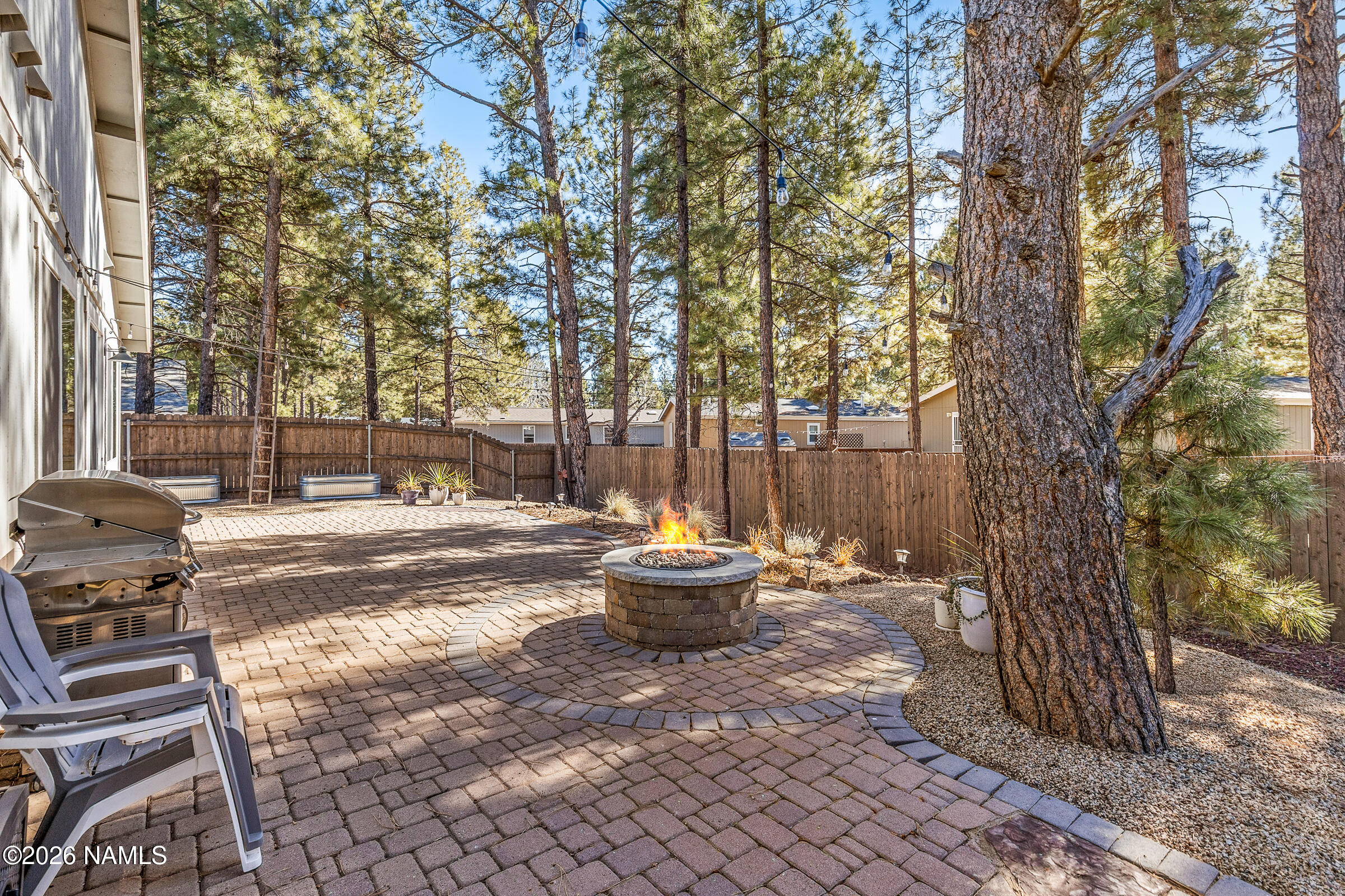 2957 W Putnam Drive