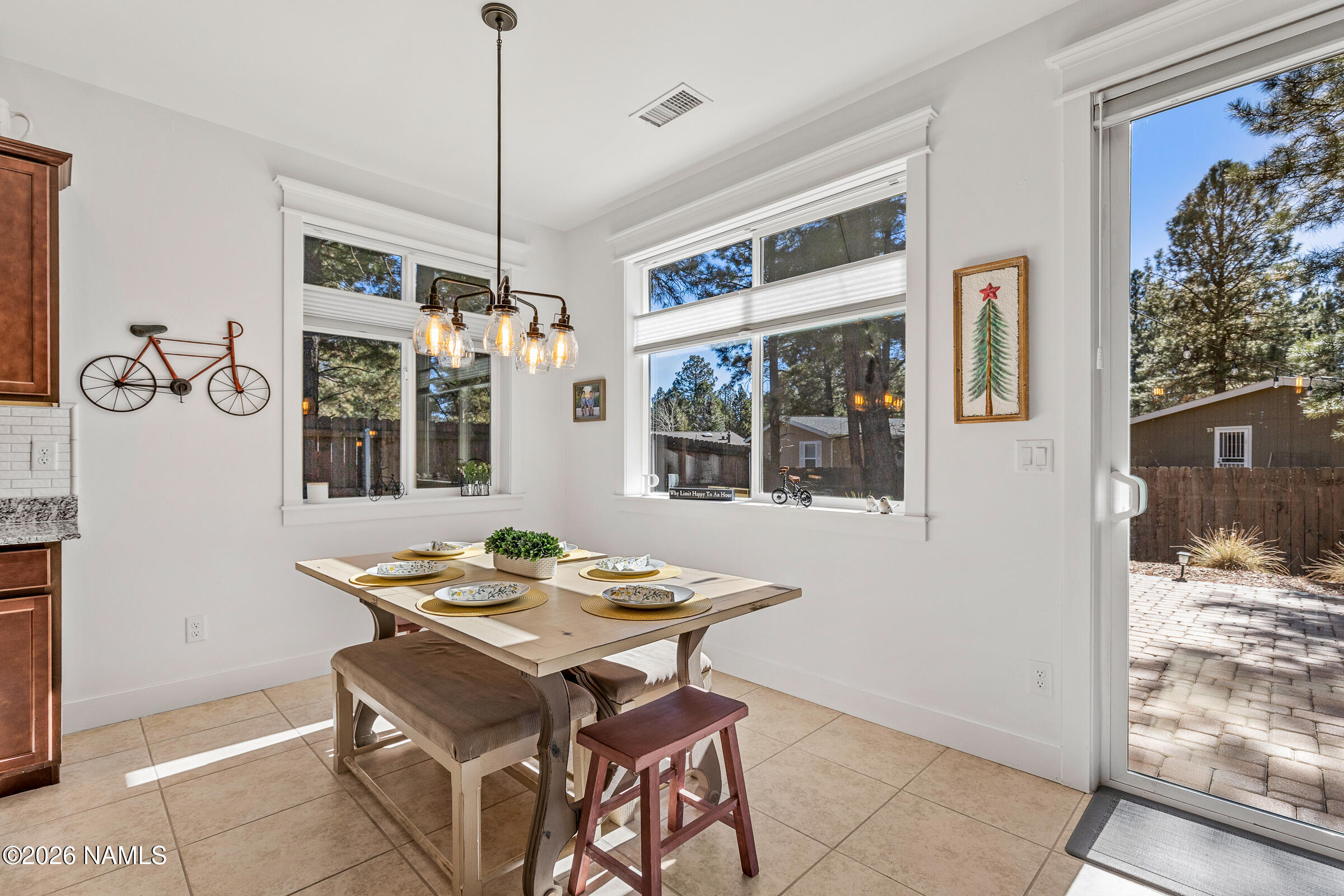 2957 W Putnam Drive