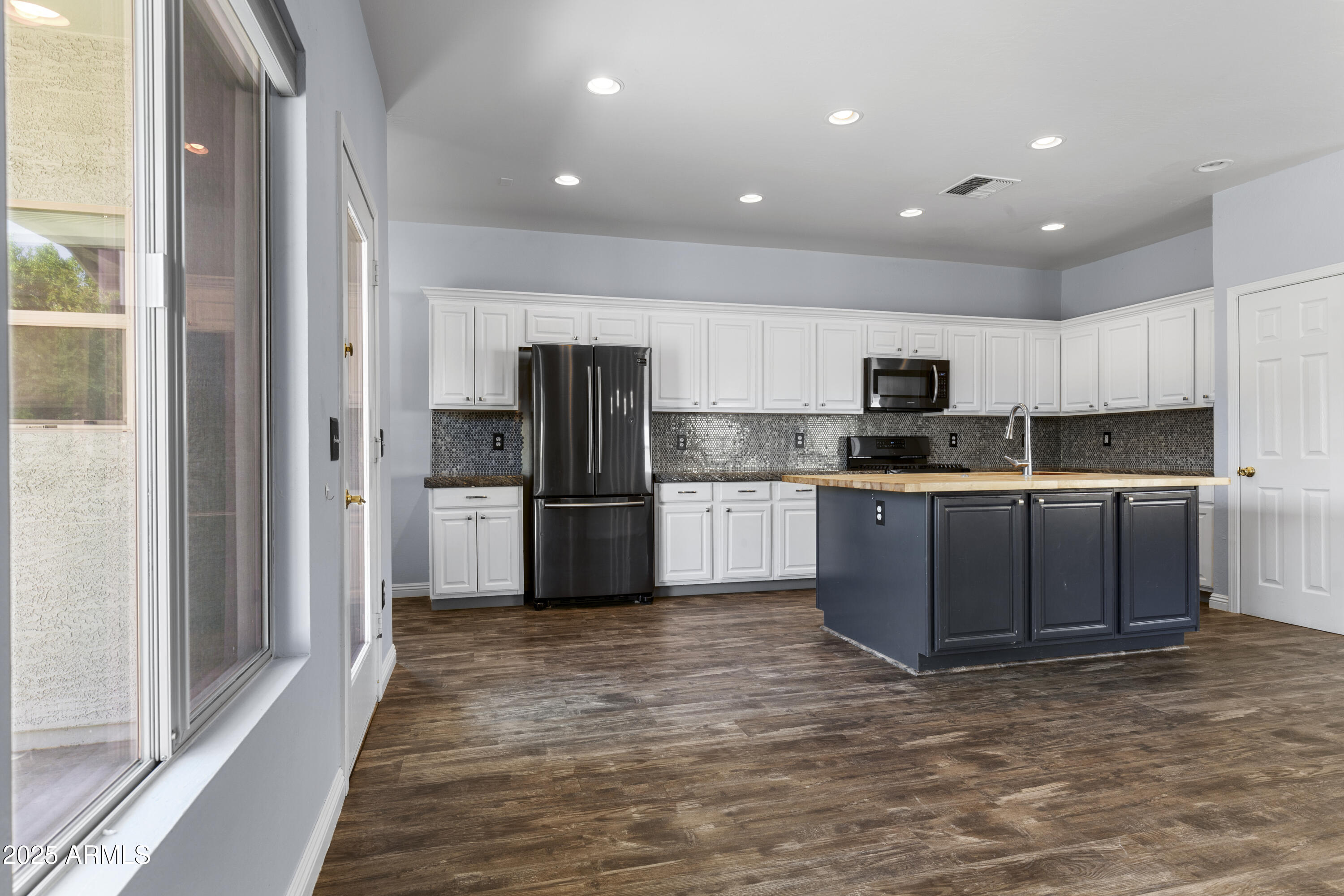 12909 W ASTER Drive