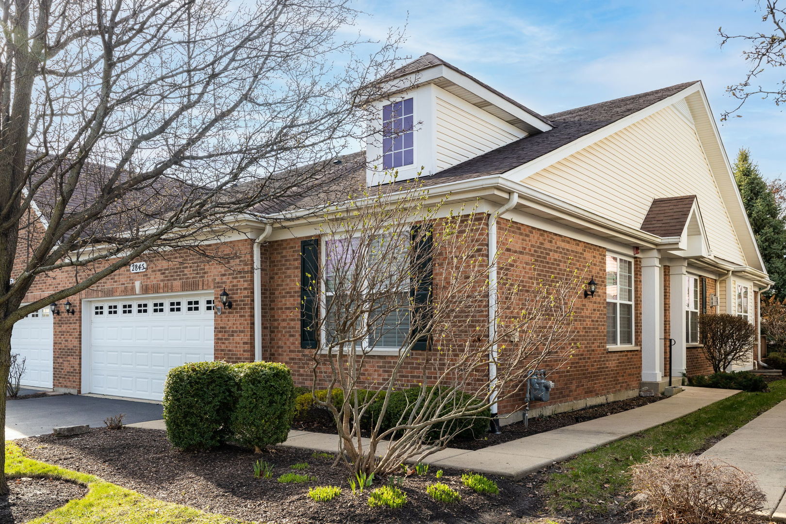2845 Bond Circle