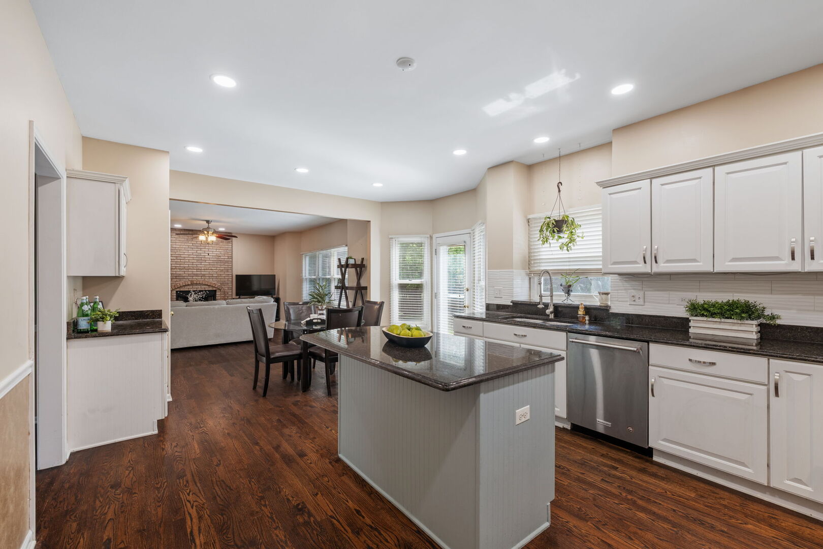 5083 PRAIRIE SAGE Lane