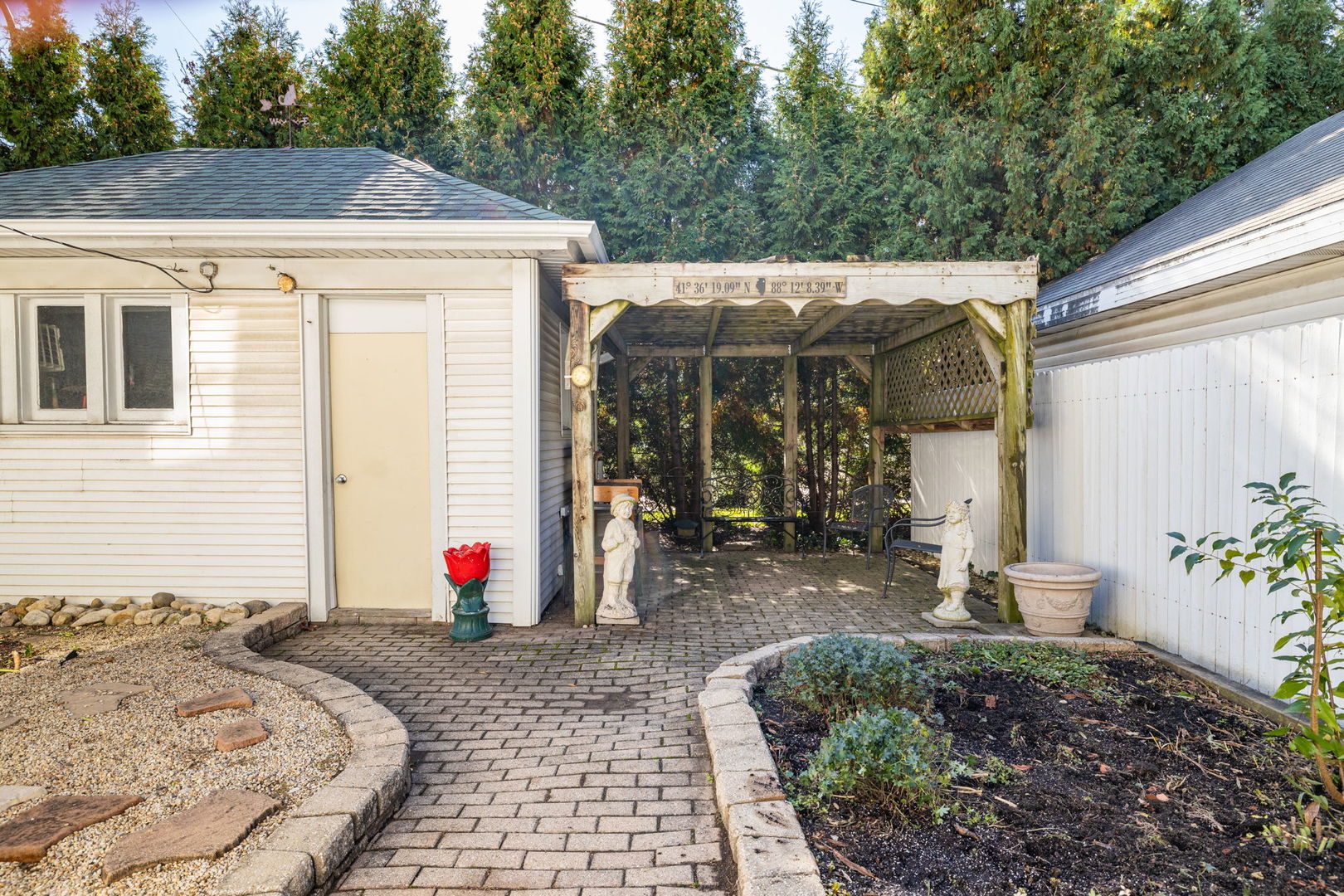 24003 W Commercial Street