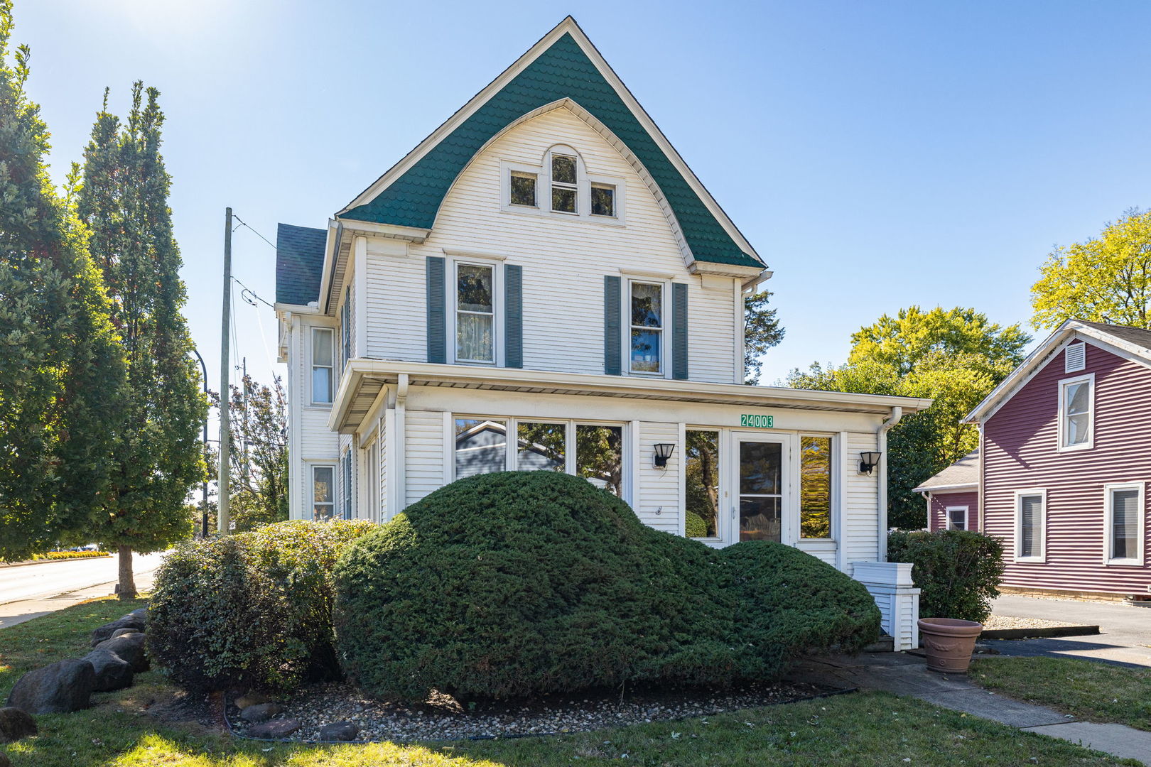 24003 W Commercial Street